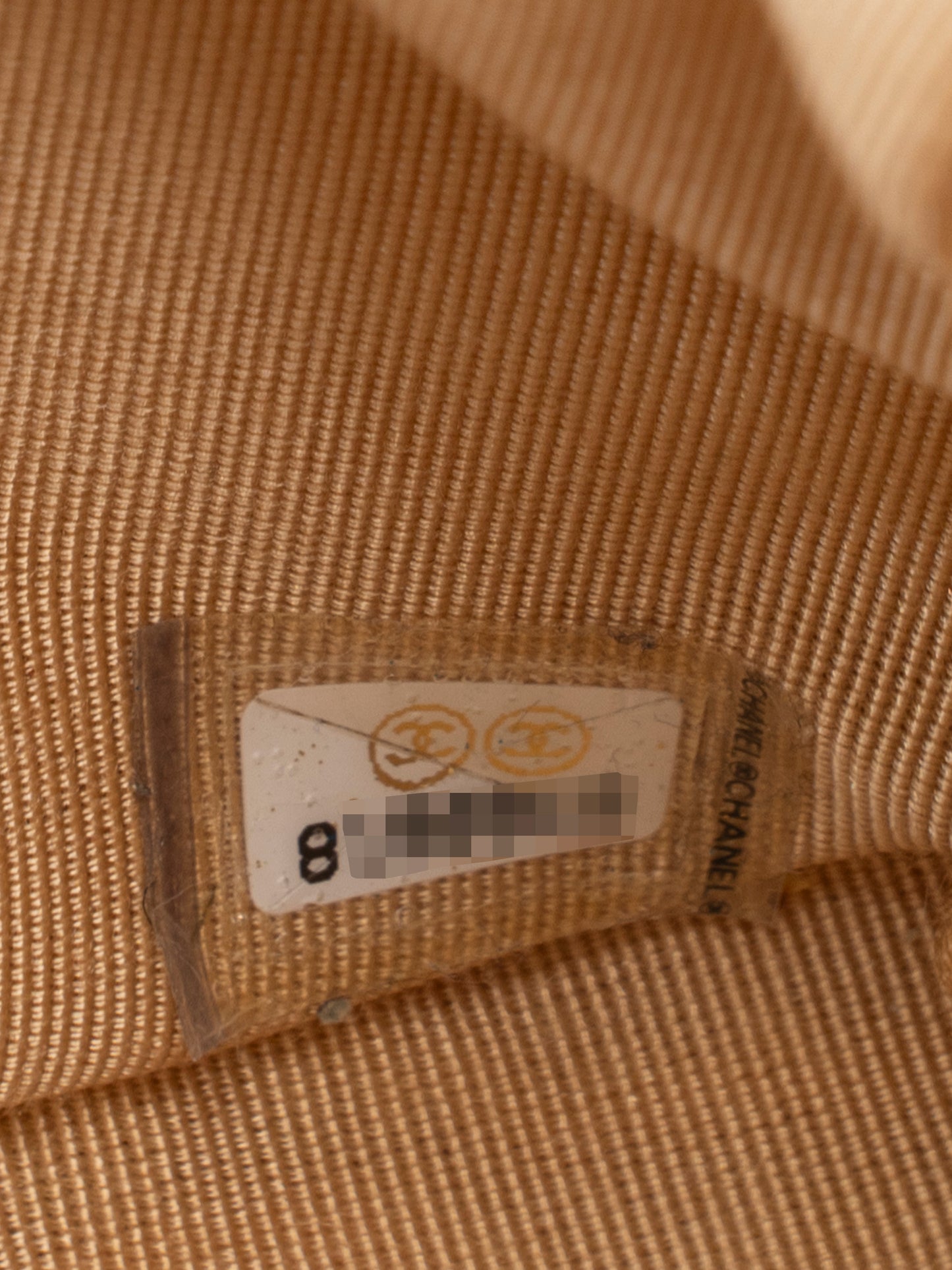 シャネル マトラッセ チェーンショルダーバッグ キャビアスキン ベージュ ゴールド金具