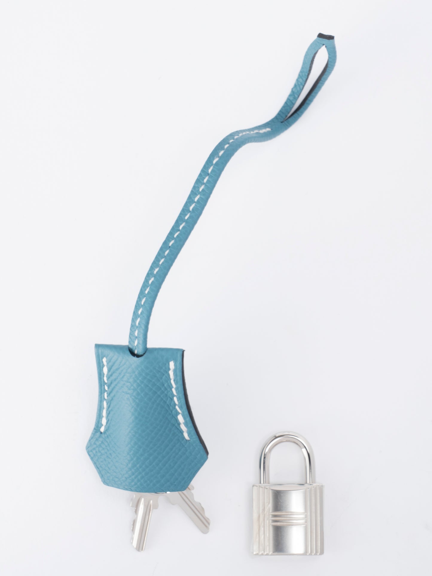 エルメス ケリー28 ハンドバッグ 外縫い W刻:2024年 エプソン ブルージーン75 シルバー金具 新品