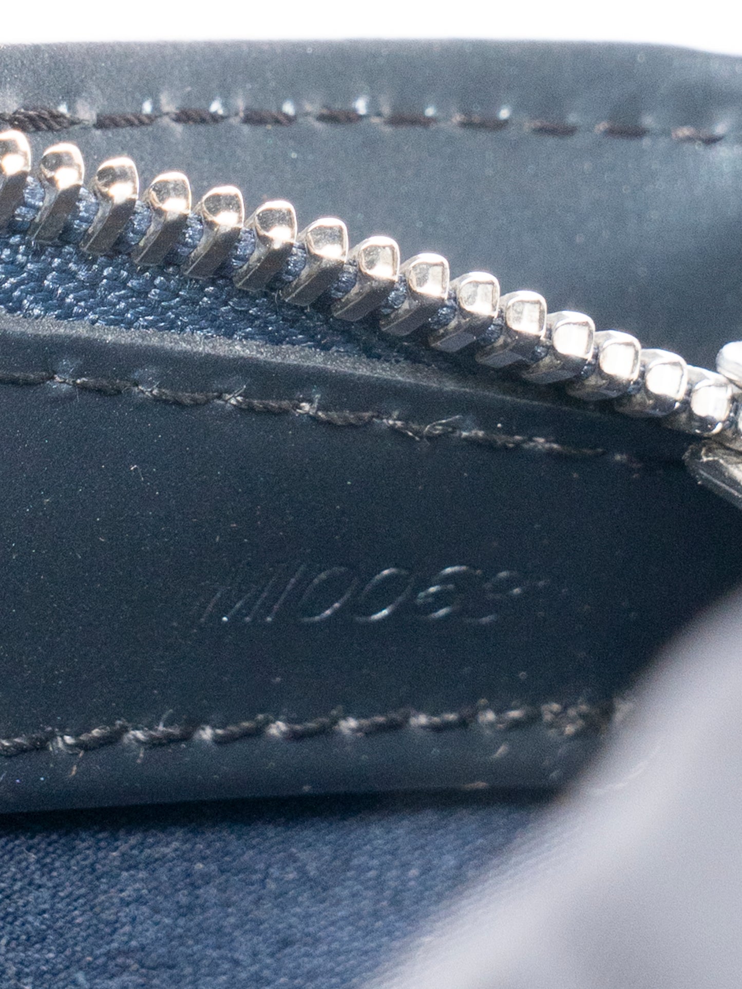 ルイ・ヴィトン M55145 ファウラー ショルダーバッグ モノグラムマット ネイビー シルバー金具