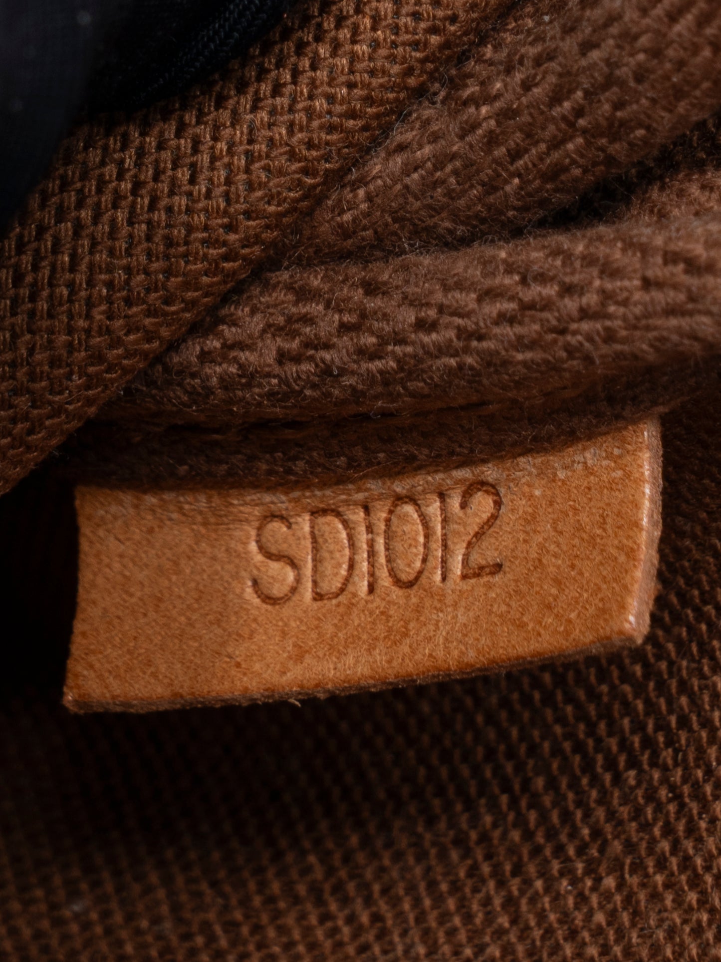 ルイ・ヴィトン M42238 バケットPM トートバッグ モノグラムキャンバス ブラウン ゴールド金具