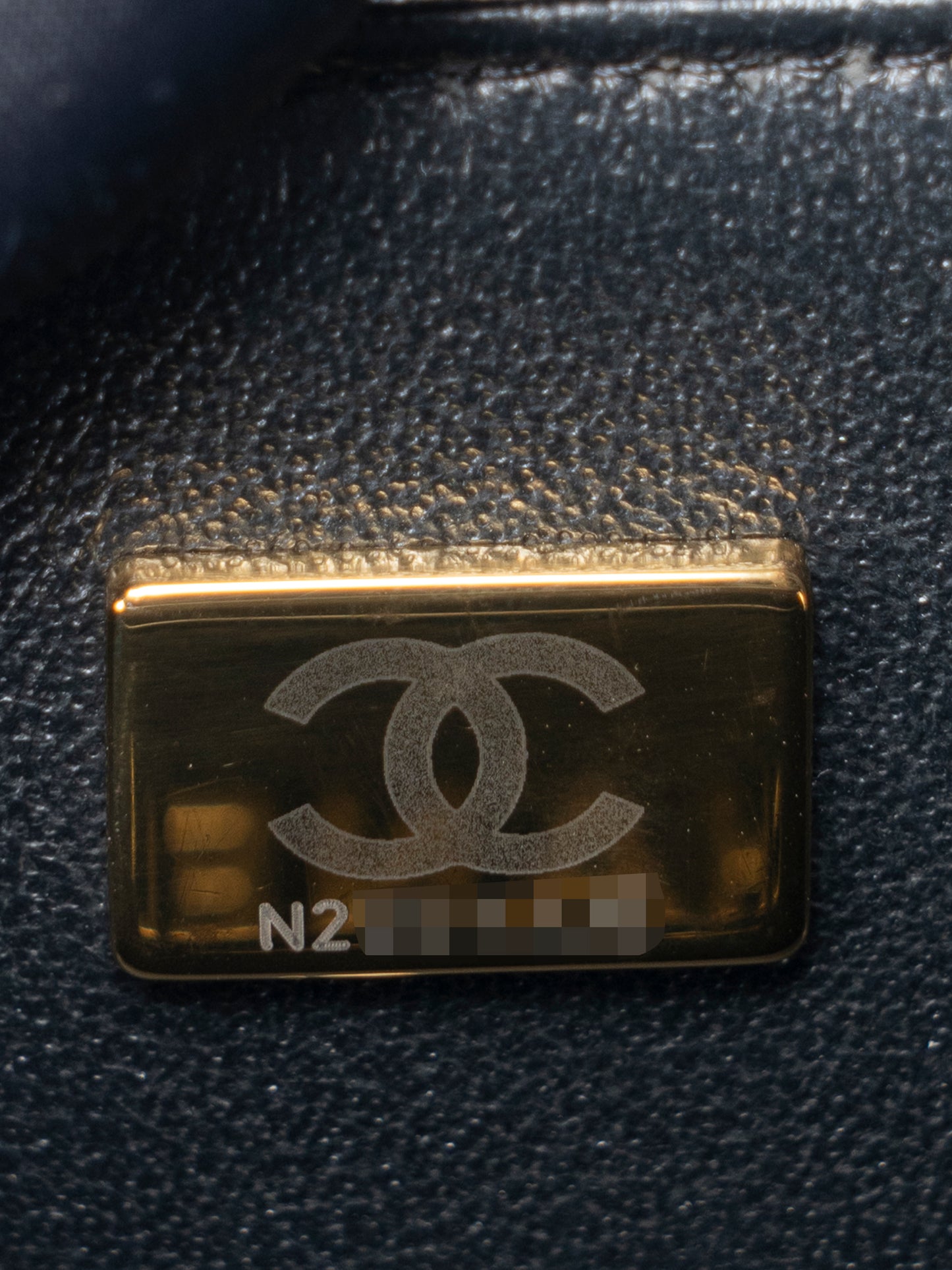 シャネル トップハンドル ミニフラップ シリアルプレート 2WAYショルダーバッグ ラムスキン ブラック ゴールド金具