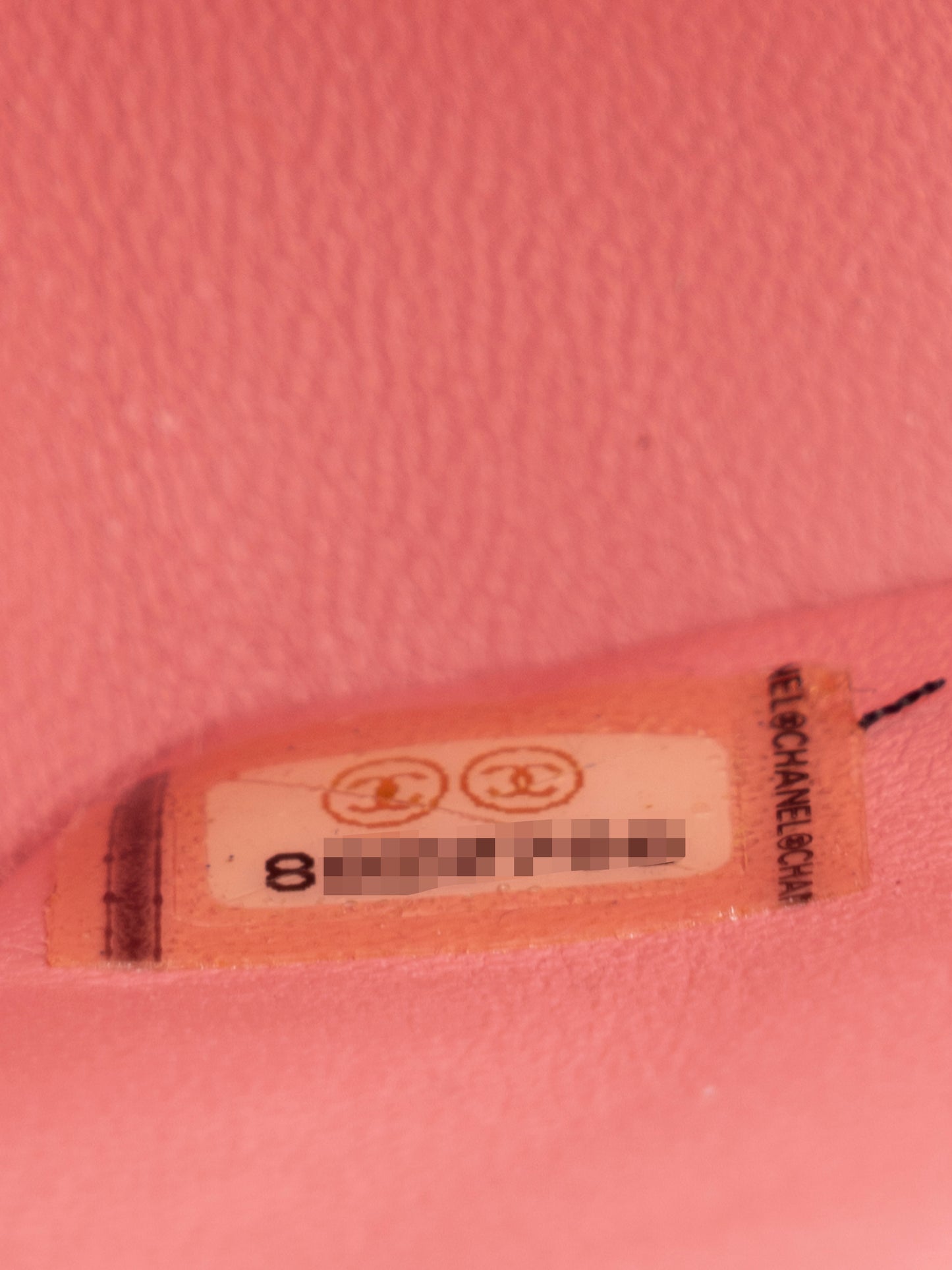 シャネル ミニマトラッセ17 チェーンショルダーバッグ キャビアスキン ピンク ゴールド金具