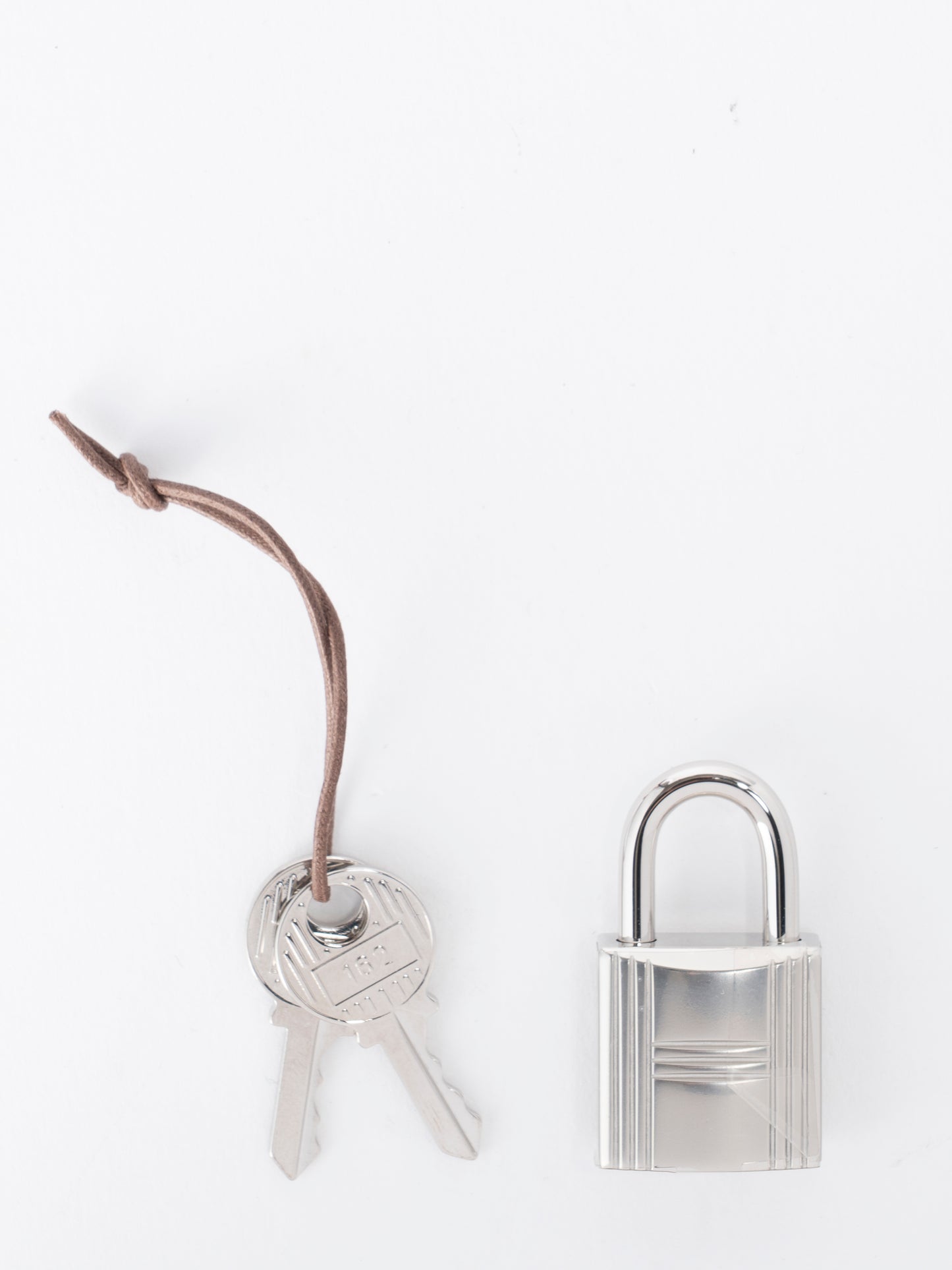 エルメス ピコタンロックPM ハンドバッグ K刻:2025年 トリヨンクレマンス ゴールド37 シルバー金具 新品