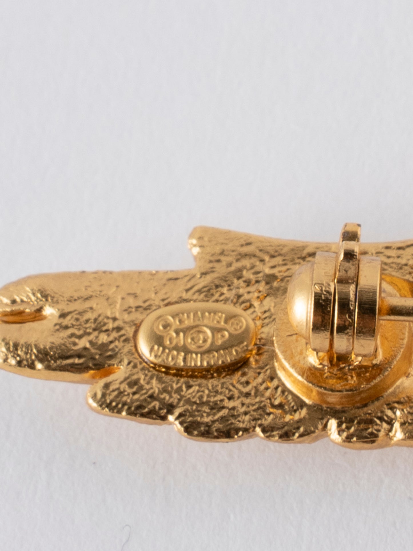 シャネル イーグル ラインストーン ブローチ 金メッキ ゴールド