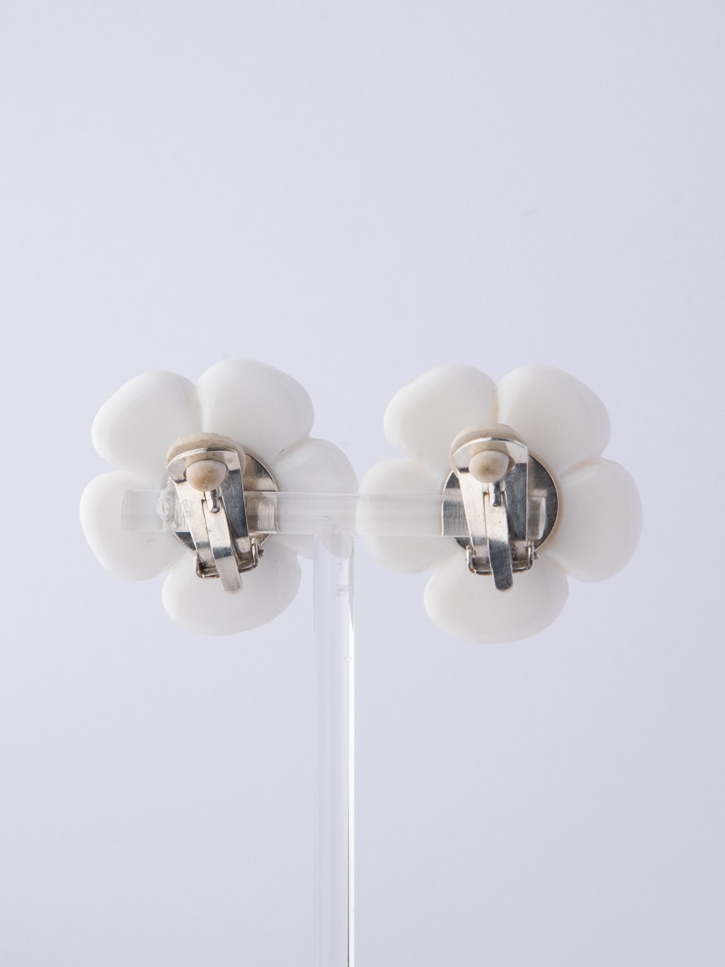 <tc>Chanel Coco Mark Camellia Earrings</tc>