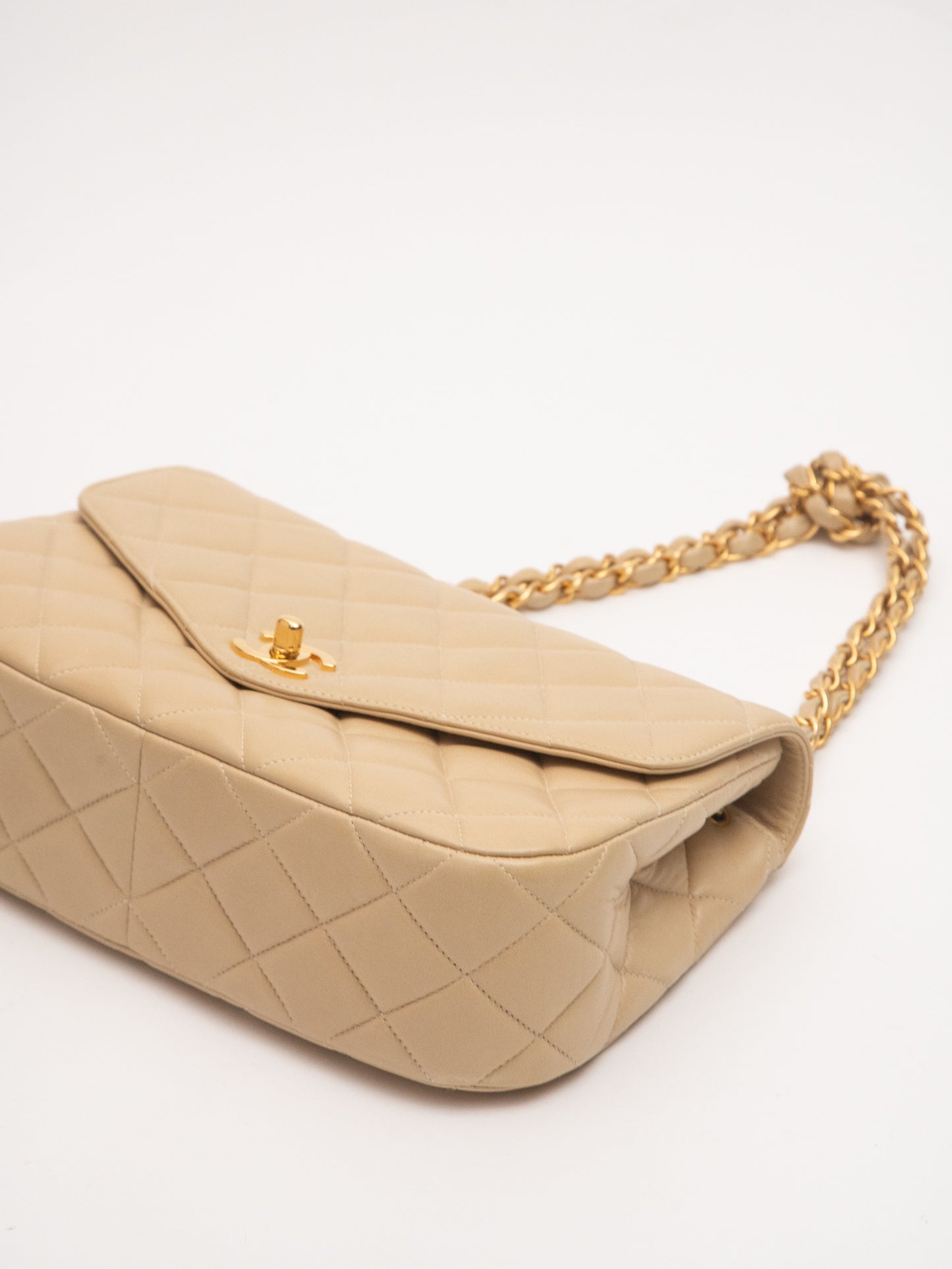 Chanel V flap matelasse handbag lambskin beige