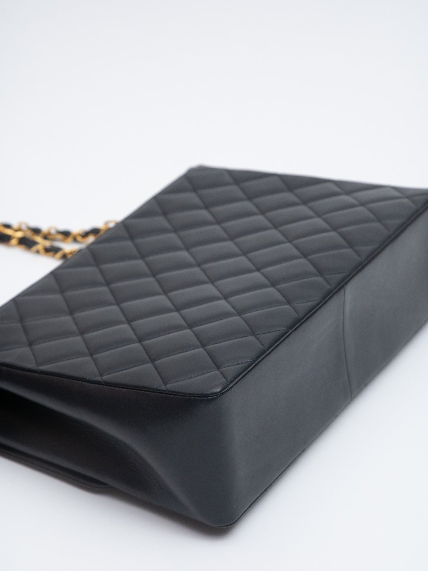 Chanel Decacoco Mark Matelasse 单肩包 小羊皮 黑色 金扣