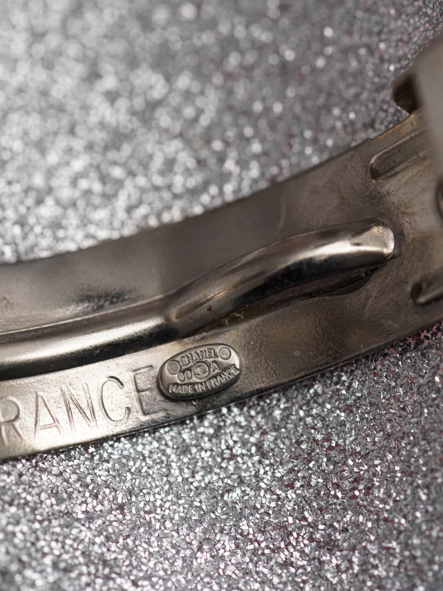 シャネル ラメ バレッタ ココマーク ヘアクリップ ヘアピン アクリル ピンク シルバー金具