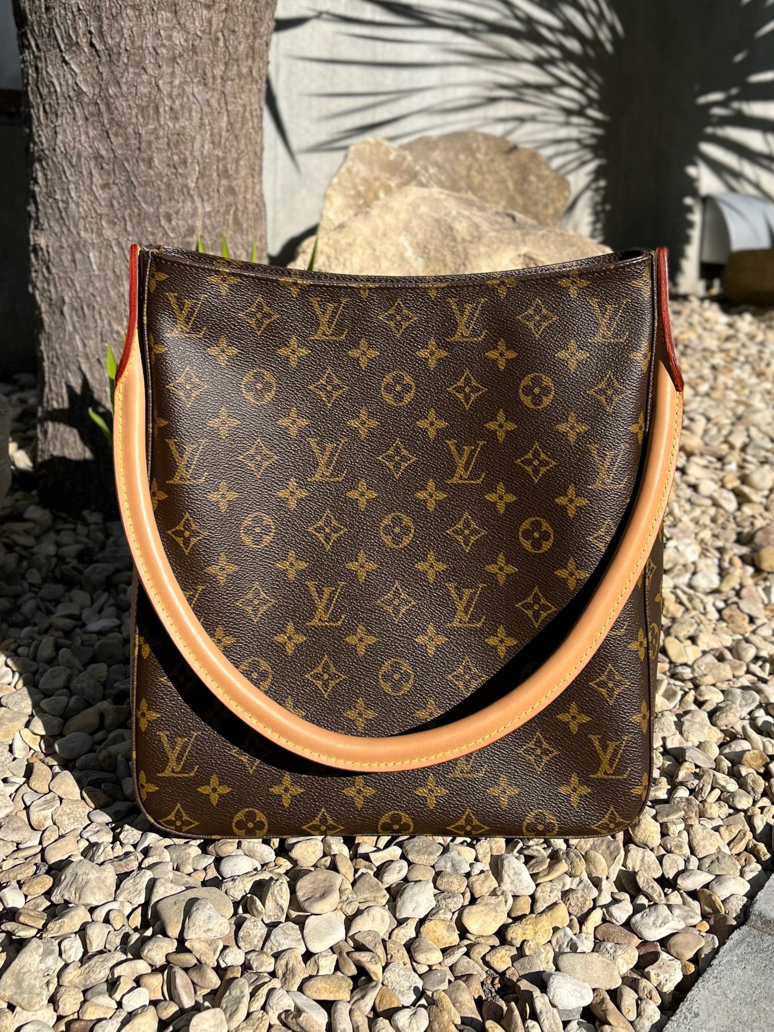 ショルダーバッグLOUIS VUITTON ルイ ヴィトン ルーピングGM 