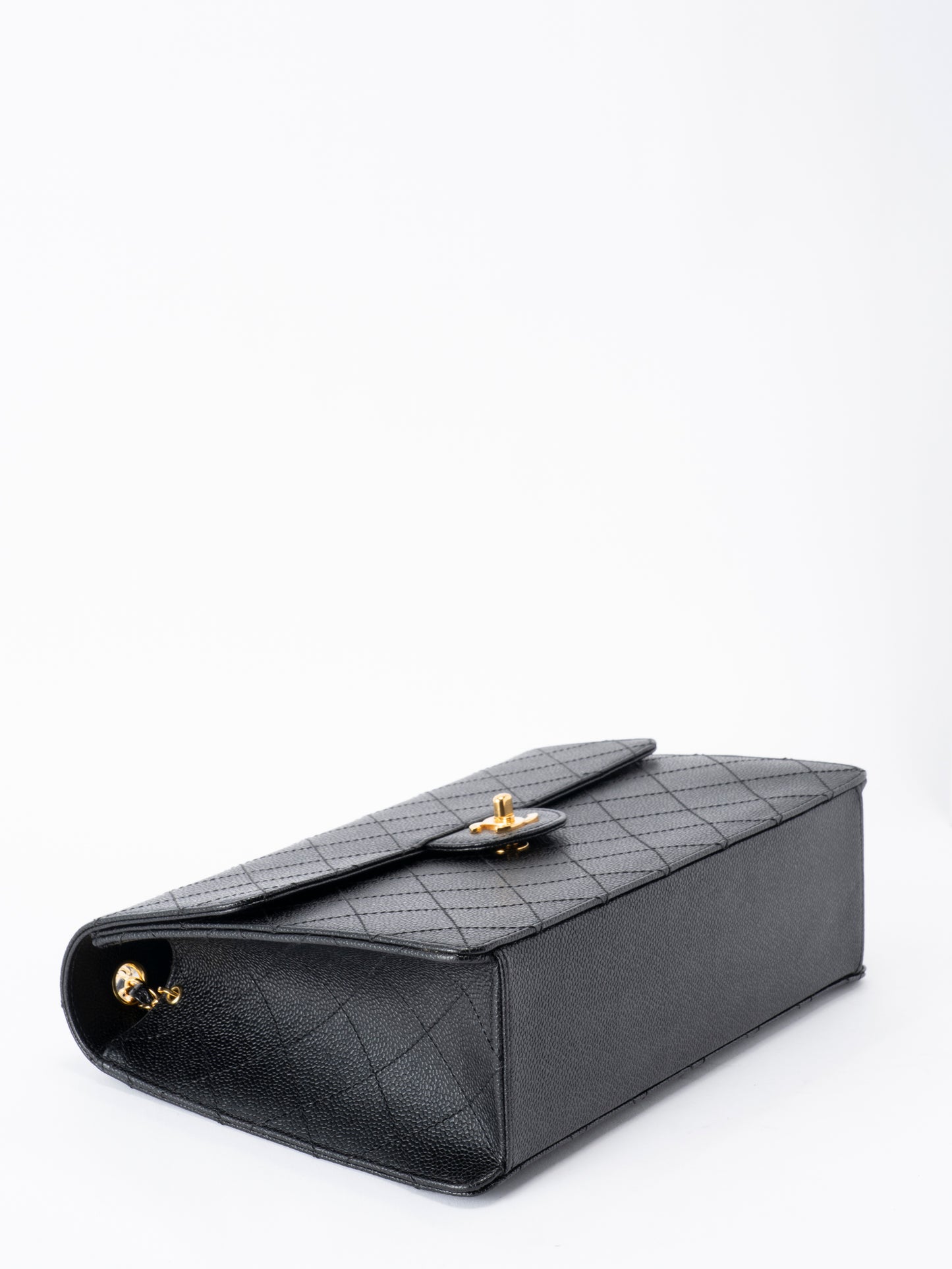 シャネル マトラッセ チェーンショルダーバッグ キャビアスキン ブラック ゴールド金具