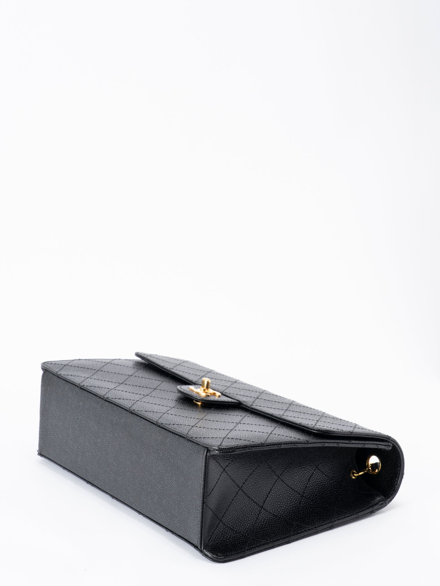 シャネル マトラッセ チェーンショルダーバッグ キャビアスキン ブラック ゴールド金具