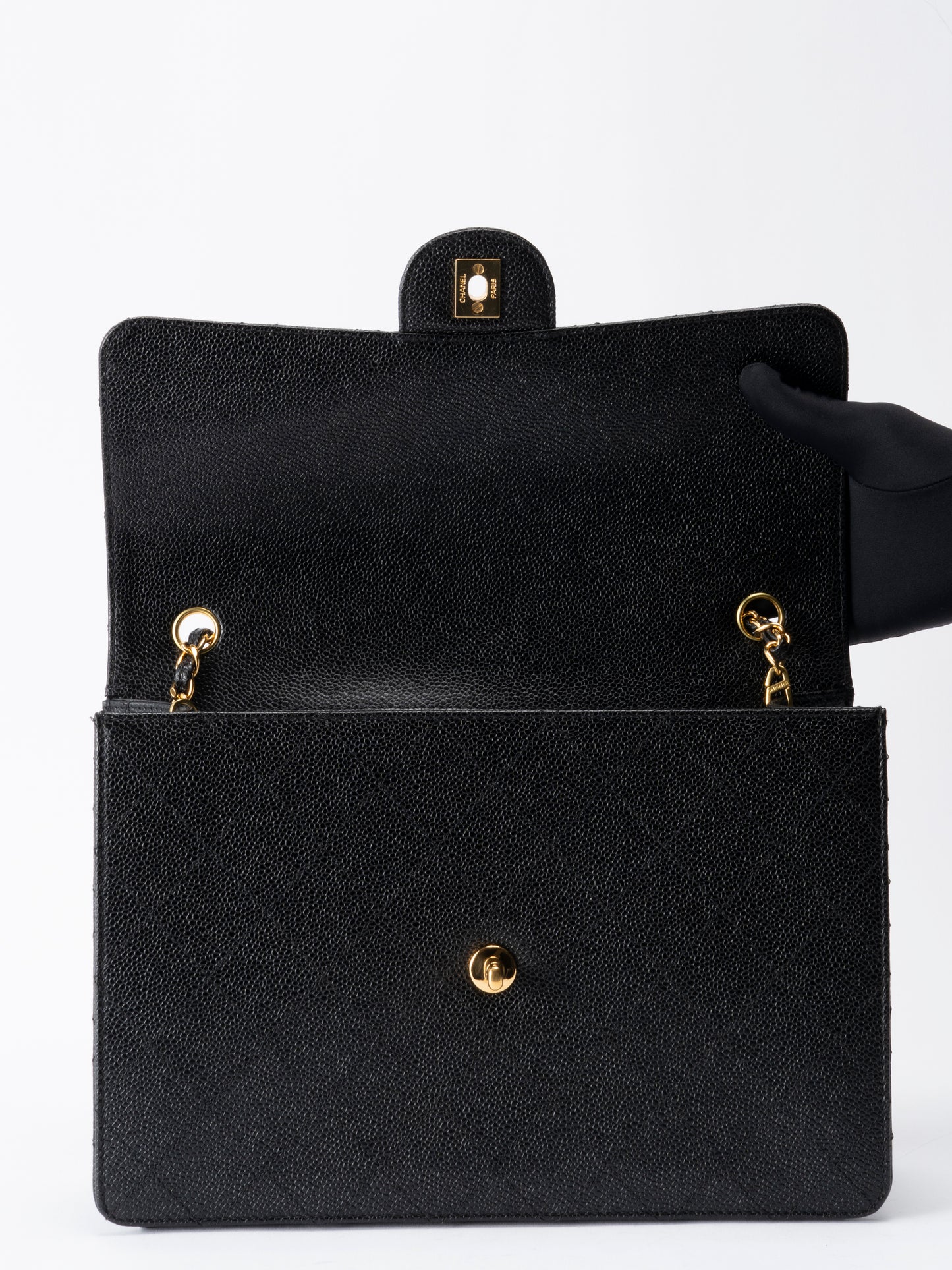 シャネル マトラッセ チェーンショルダーバッグ キャビアスキン ブラック ゴールド金具