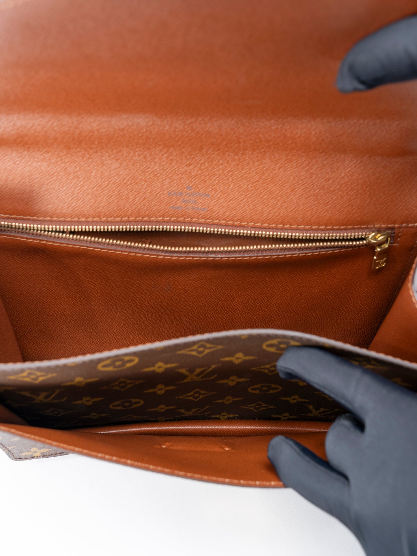 ルイ・ヴィトン M51185 モンソー28 ショルダーバッグ モノグラムキャンバス ブラウン ゴールド金具