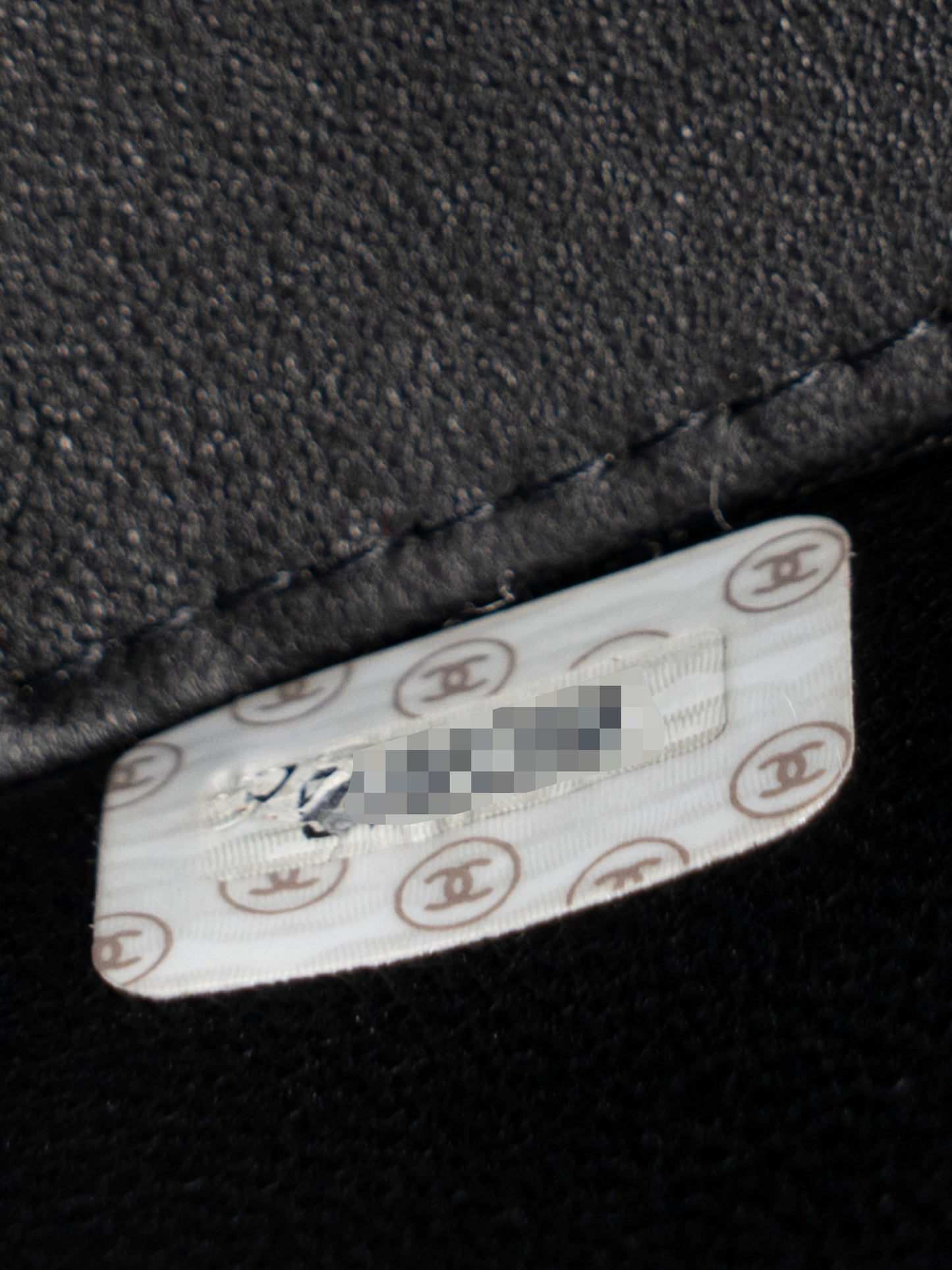 シャネル マトラッセ チェーンショルダーバッグ キャビアスキン ブラック ゴールド金具