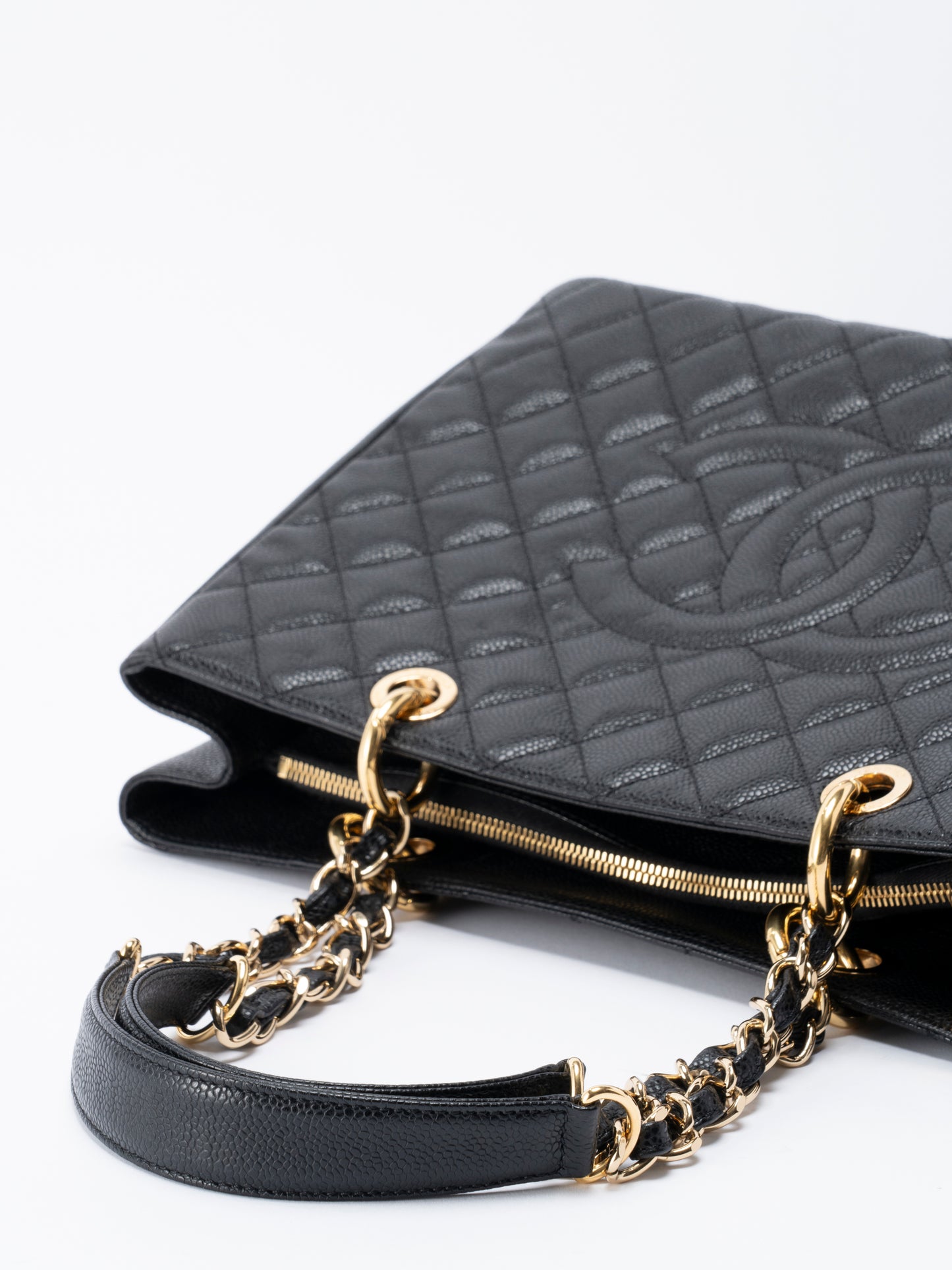 シャネル GST トートバッグ キャビアスキン ブラック ゴールド金具