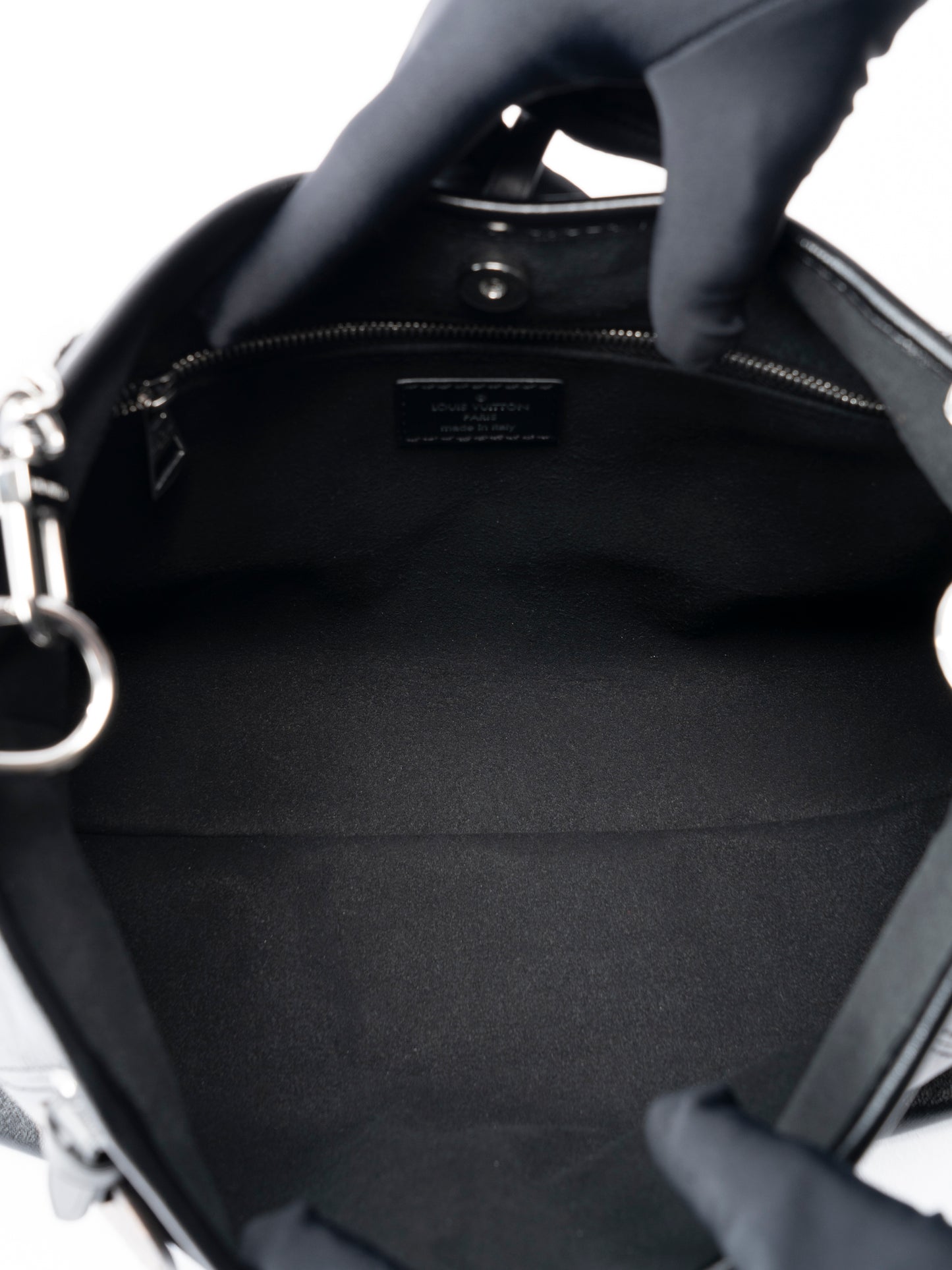 ルイ・ヴィトン M24861 キャリーオール カーゴPM ICチップ 2WAY ショルダーバッグ ラムスキン ブラック シルバー金具