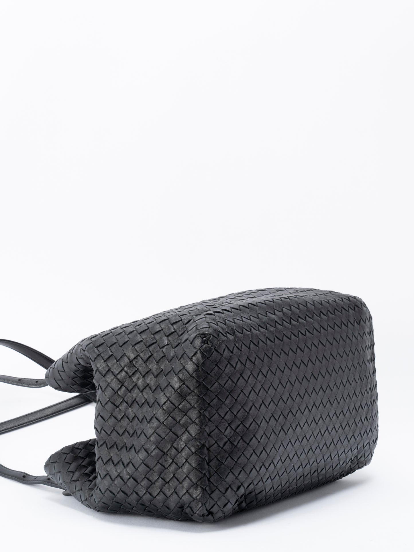 ボッテガヴェネタ イントレチャート トートバッグ レザー ブラック