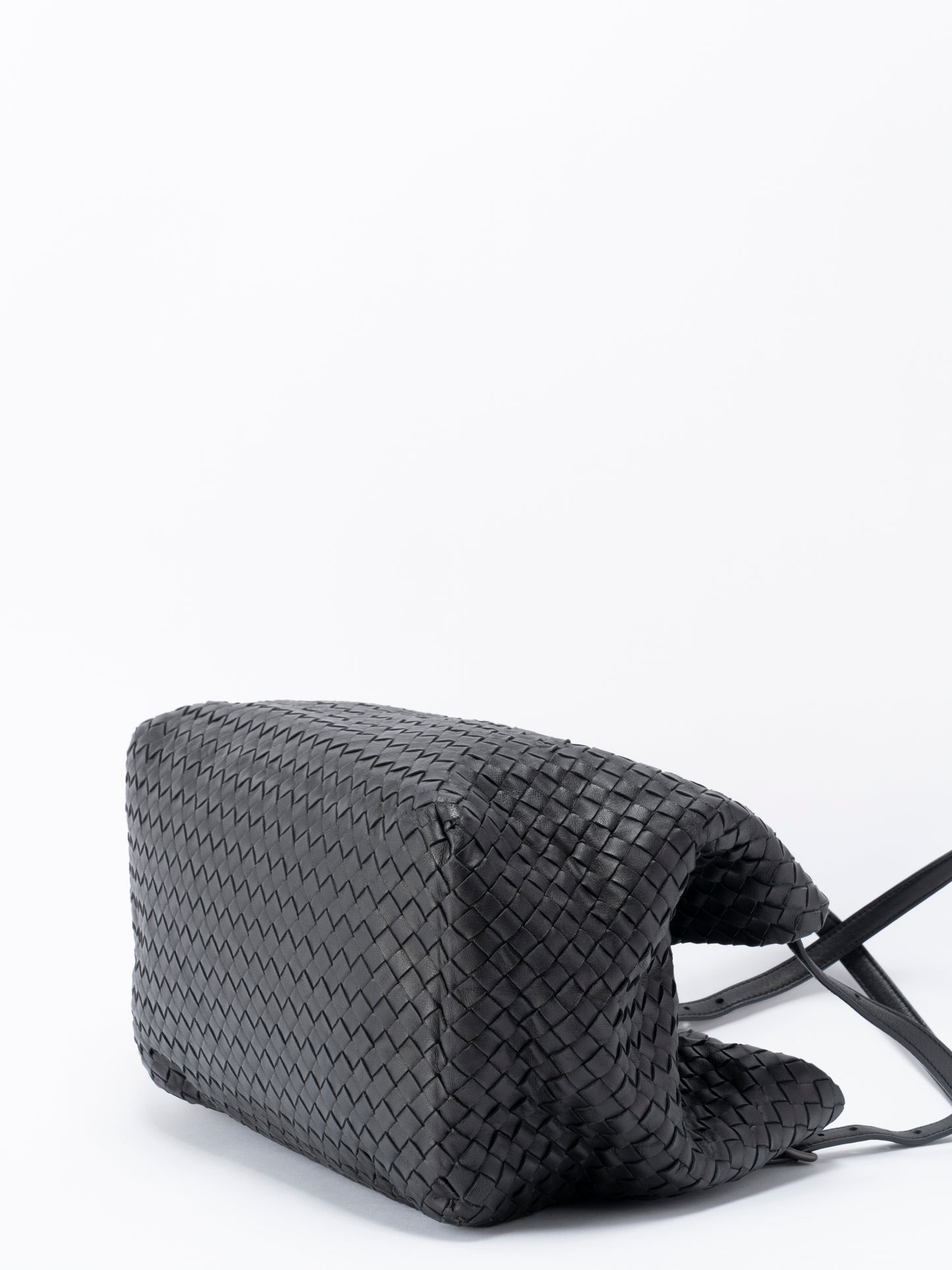 ボッテガヴェネタ イントレチャート トートバッグ レザー ブラック