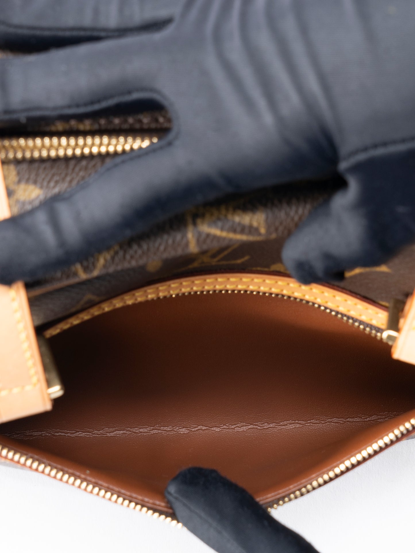 ルイ・ヴィトン M51182 シテMM ショルダーバッグ モノグラムキャンバス ブラウン ゴールド金具