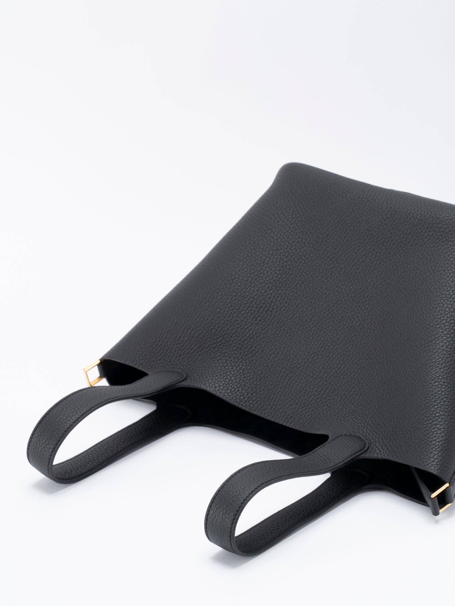 エルメス ピコタンロックMM バンドバッグ K刻:2025年 トリヨンクレマンス ブラック ゴールド金具 新品