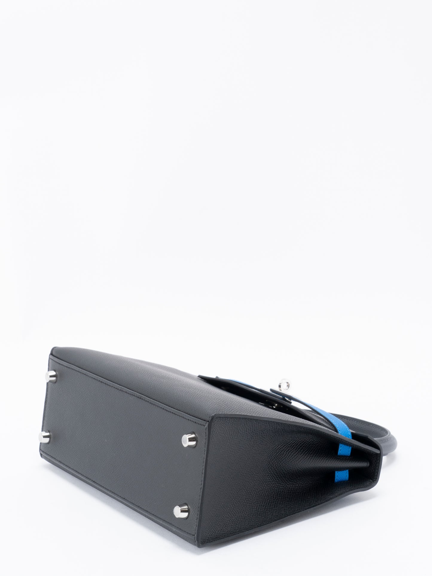 エルメス ケリー25 トリコロール ハンドバッグ 外縫い K刻:2025年 エプソン ブラック×ブルーイドラ×アルドワーズ シルバー金具 新品