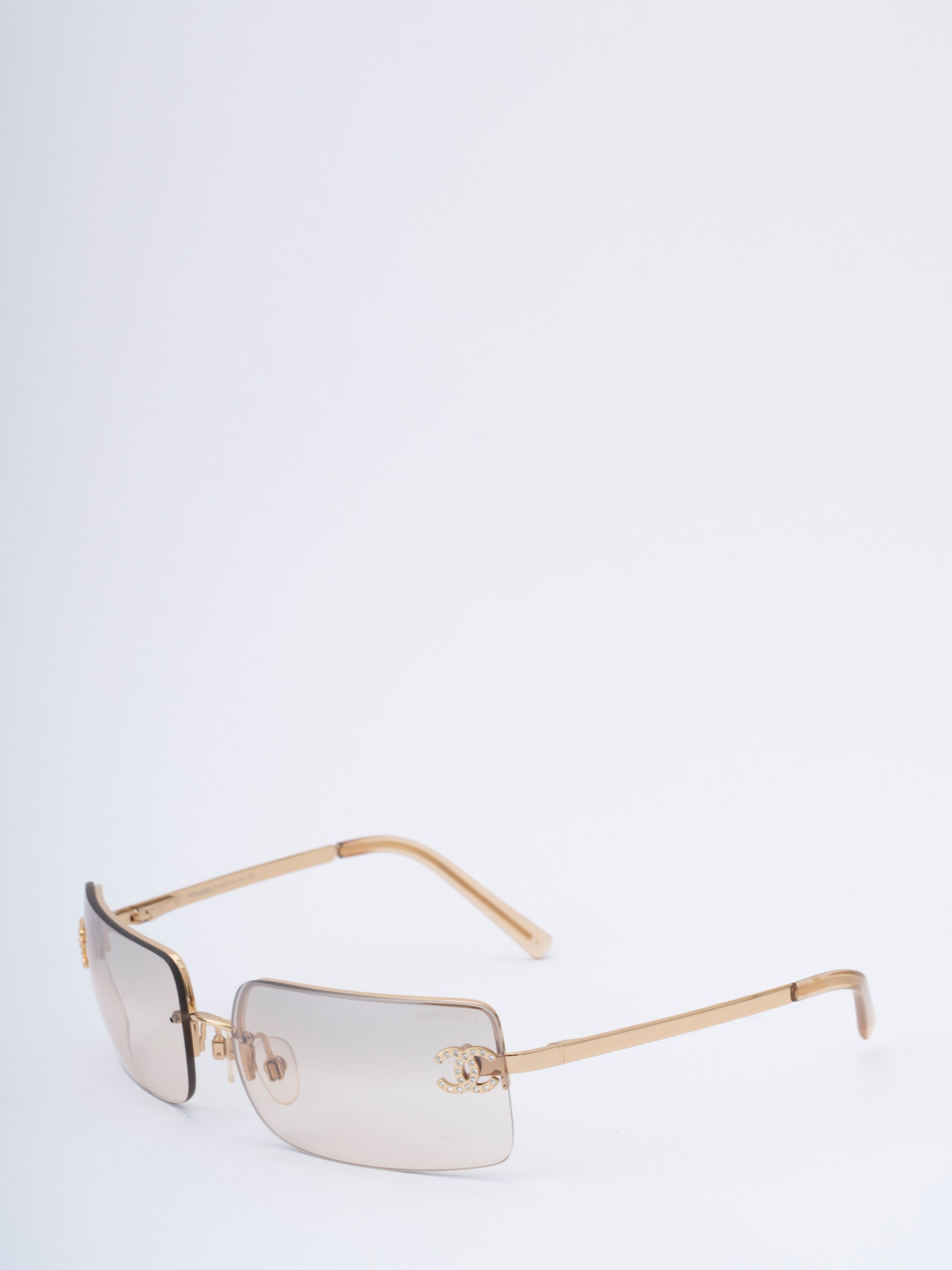 CHANEL Coco Mark Sunglasses 4104-B Rhinestone Plastic Brown Gold Hardware