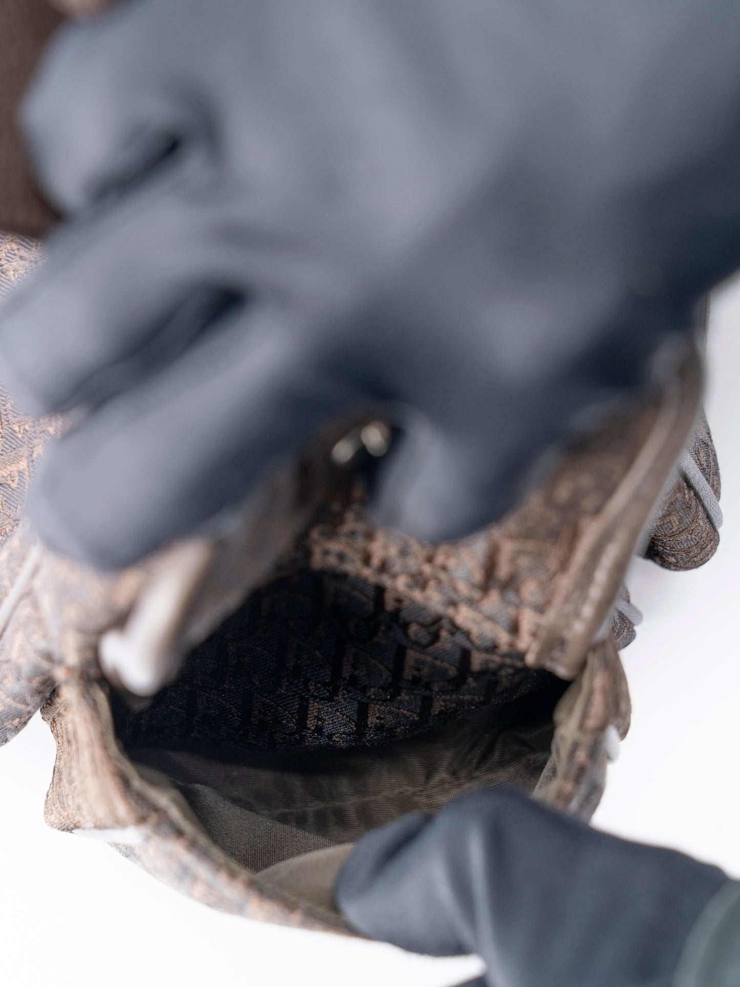 デイオール ストリートシック マルチポケット ハンドバッグ レザー×キャンバス ダークブラウン シルバー金具