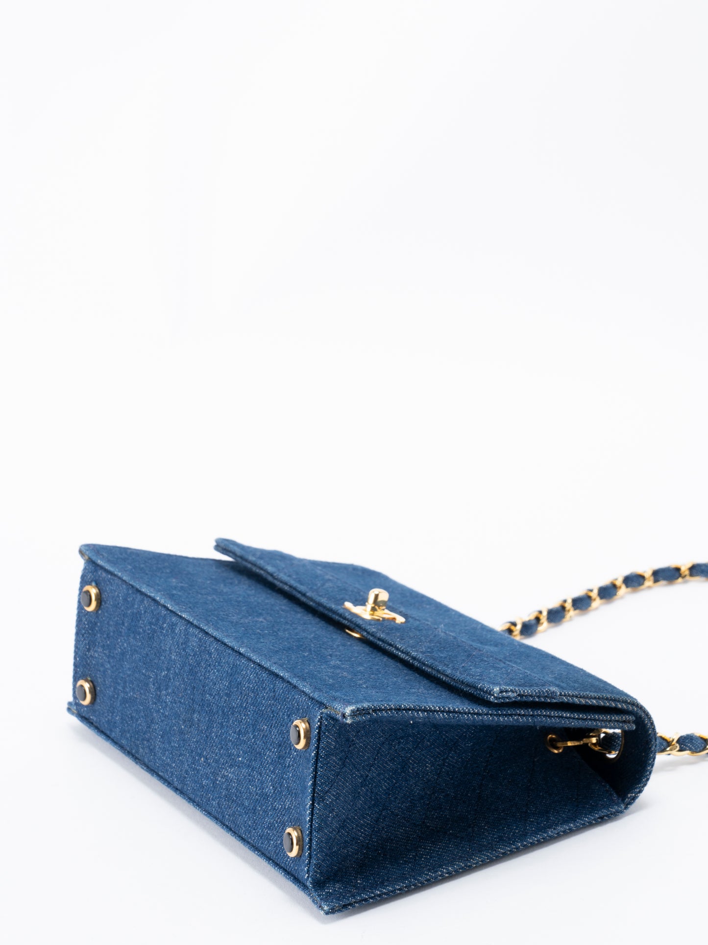 シャネル ココマーク チェーンショルダーバッグ デニム ブルー ゴールド金具