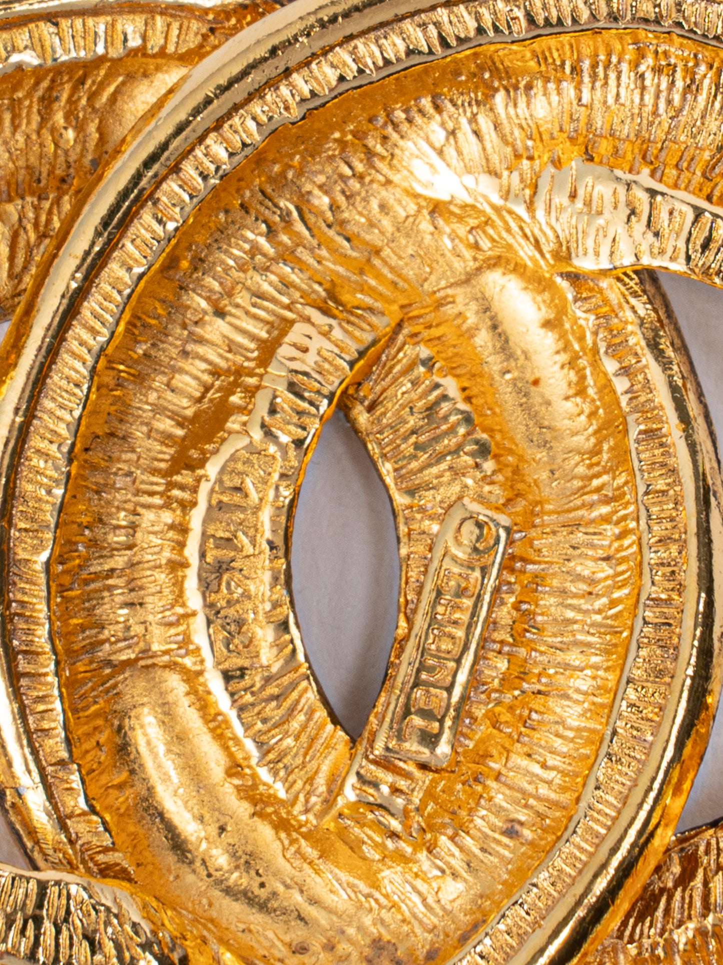 シャネル ココマーク ブローチ 金メッキ ゴールド