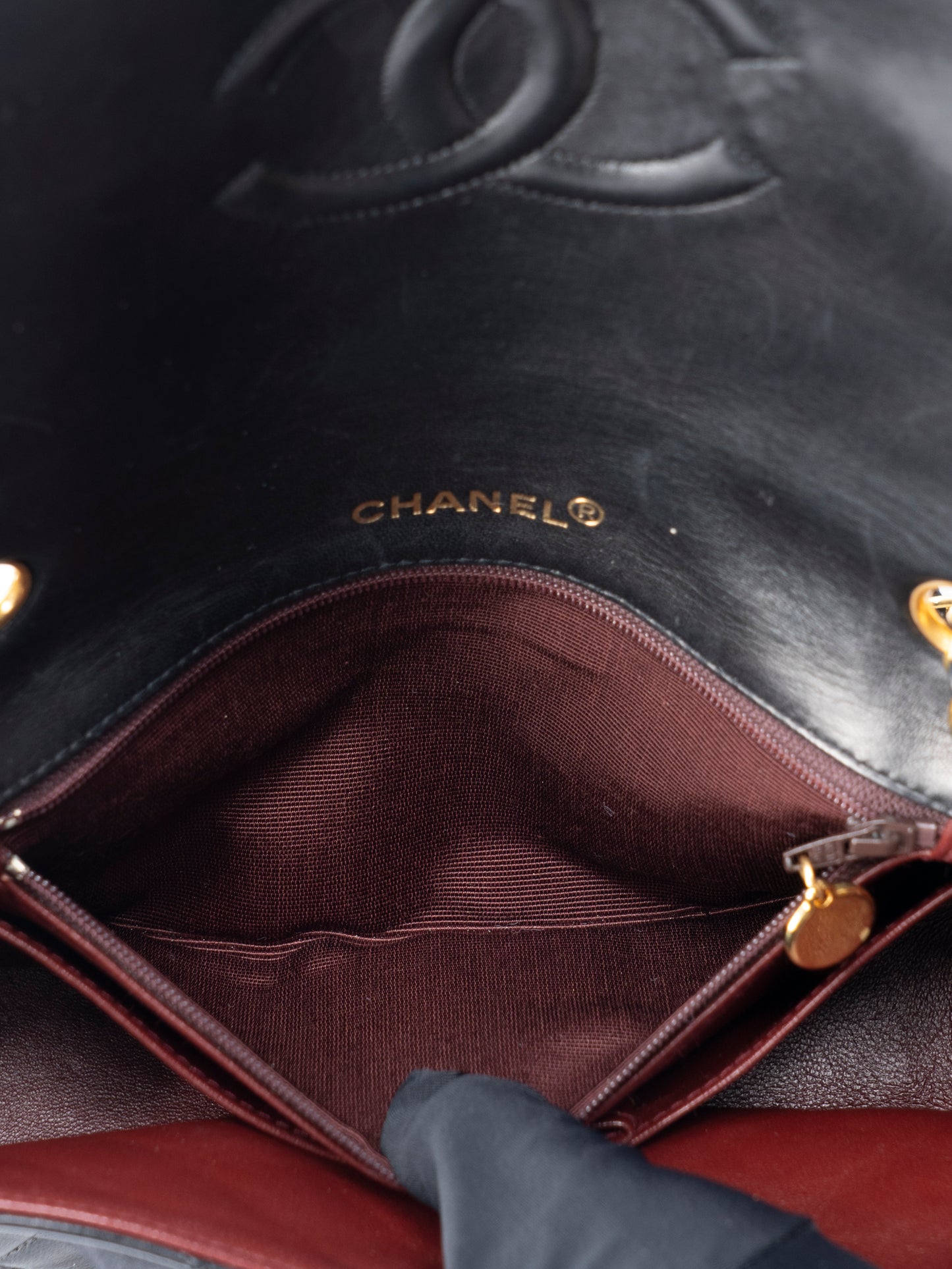 シャネル マトラッセ フルフラップ チェーンショルダーバッグ ラムスキン ブラック ゴールド金具