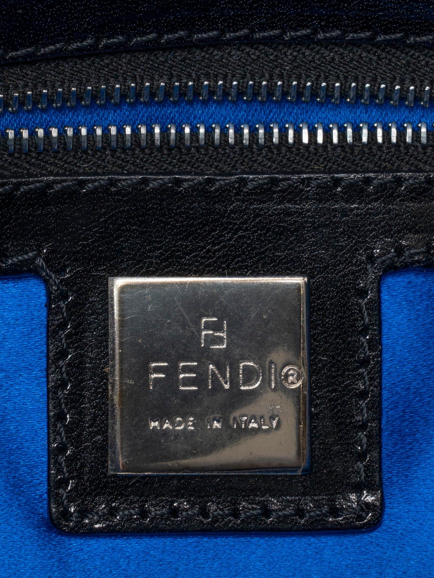 フェンディ ズッカ マンマバケット ショルダーバッグ ビーズ ブラック シルバー金具