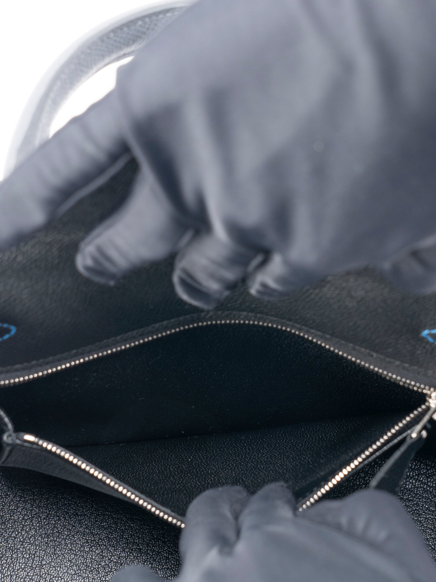 エルメス ケリー25 トリコロール ハンドバッグ 外縫い K刻:2025年 エプソン ブラック×ブルーイドラ×アルドワーズ シルバー金具 新品