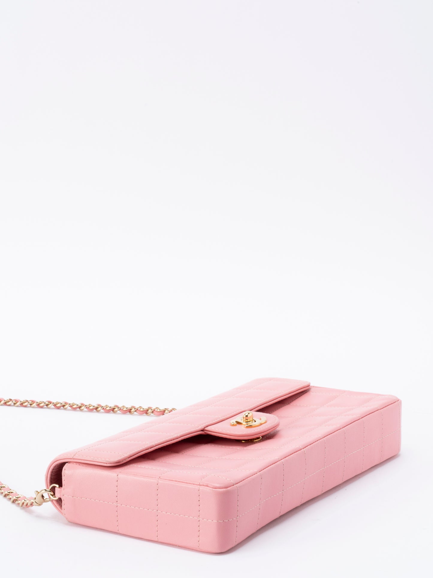 シャネル チョコバー チェーンショルダーバッグ ラムスキン ピンク ゴールド金具