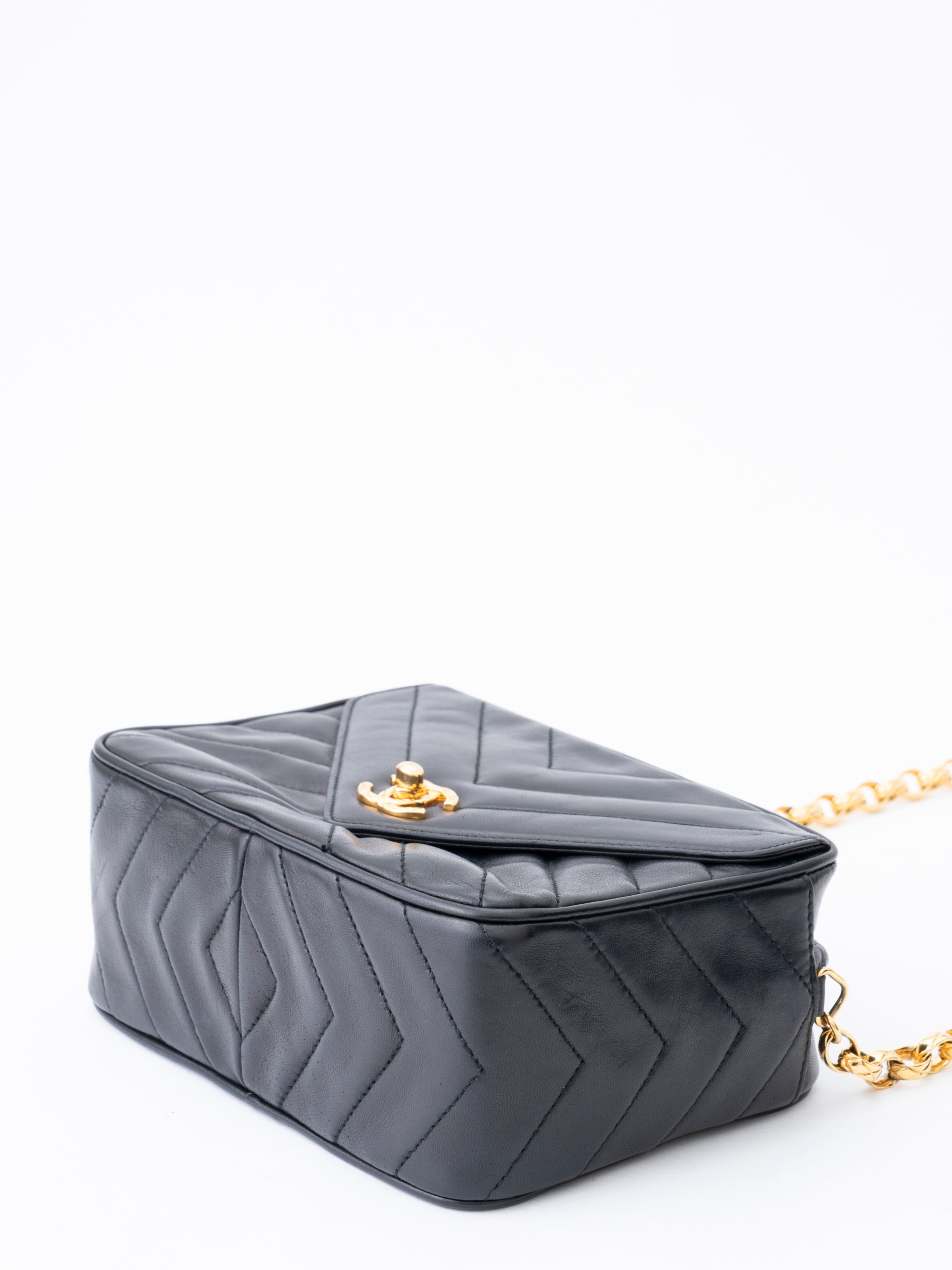 CHANEL V-Stitch Chain Camera Bag Lambskin Black Gold Hardware
