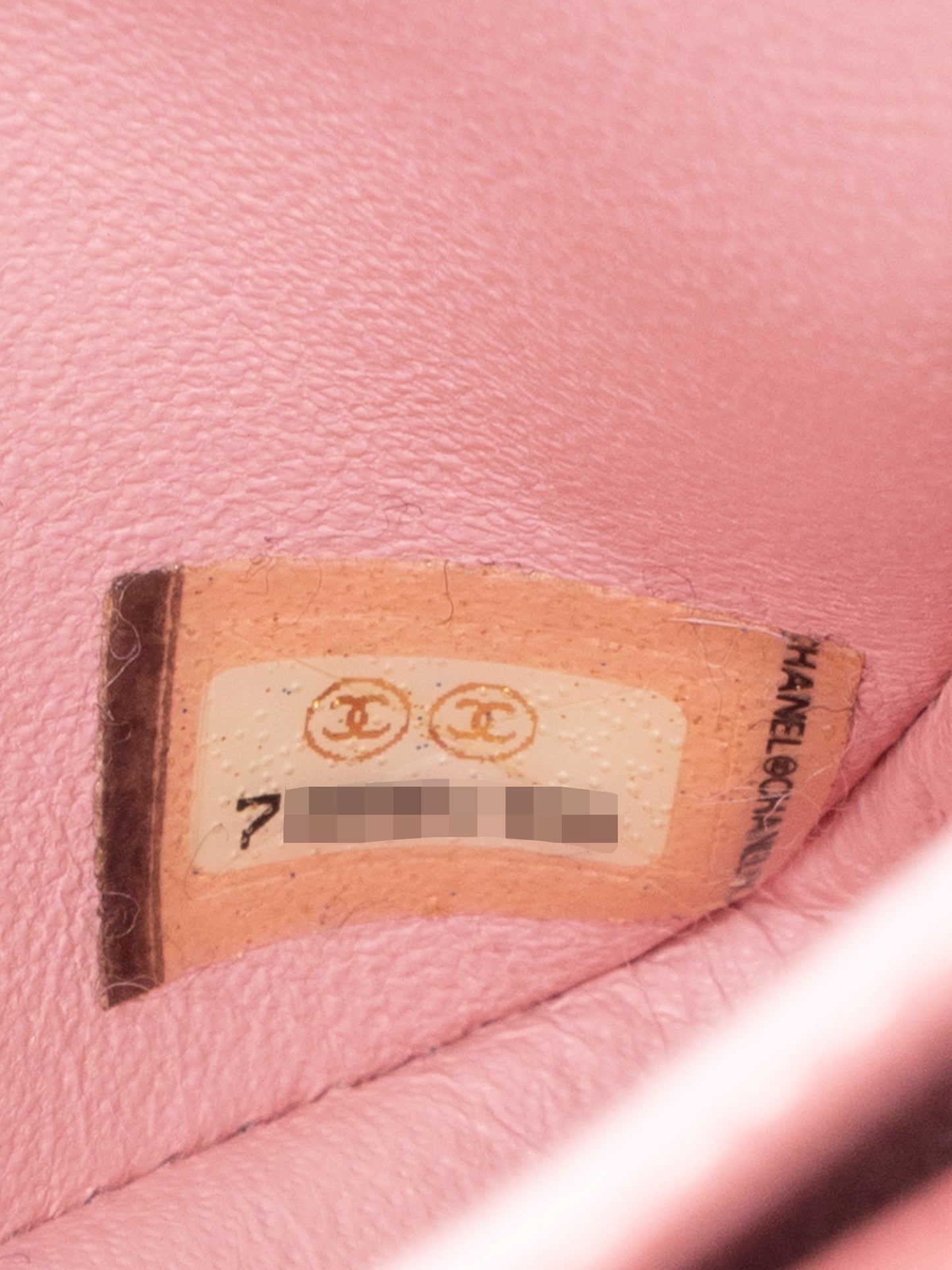 シャネル チョコバー チェーンショルダーバッグ ラムスキン ピンク ゴールド金具