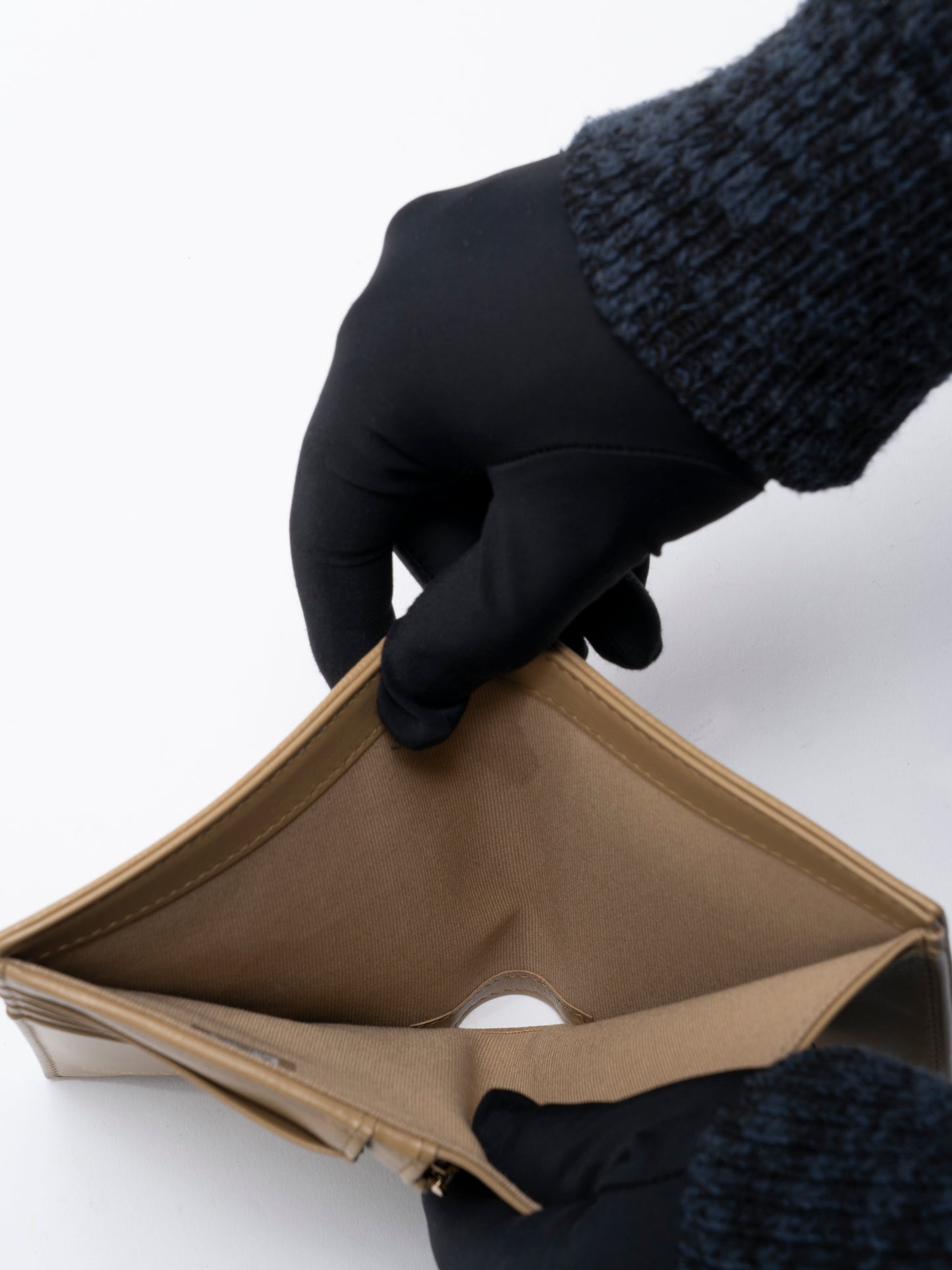 シャネル ココマーク 財布 ランダムシリアル キャビアスキン ベージュ ゴールド金具