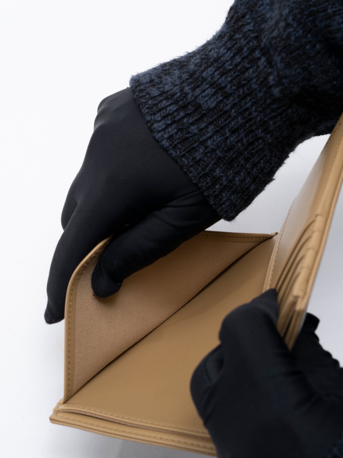 シャネル ココマーク 財布 ランダムシリアル キャビアスキン ベージュ ゴールド金具