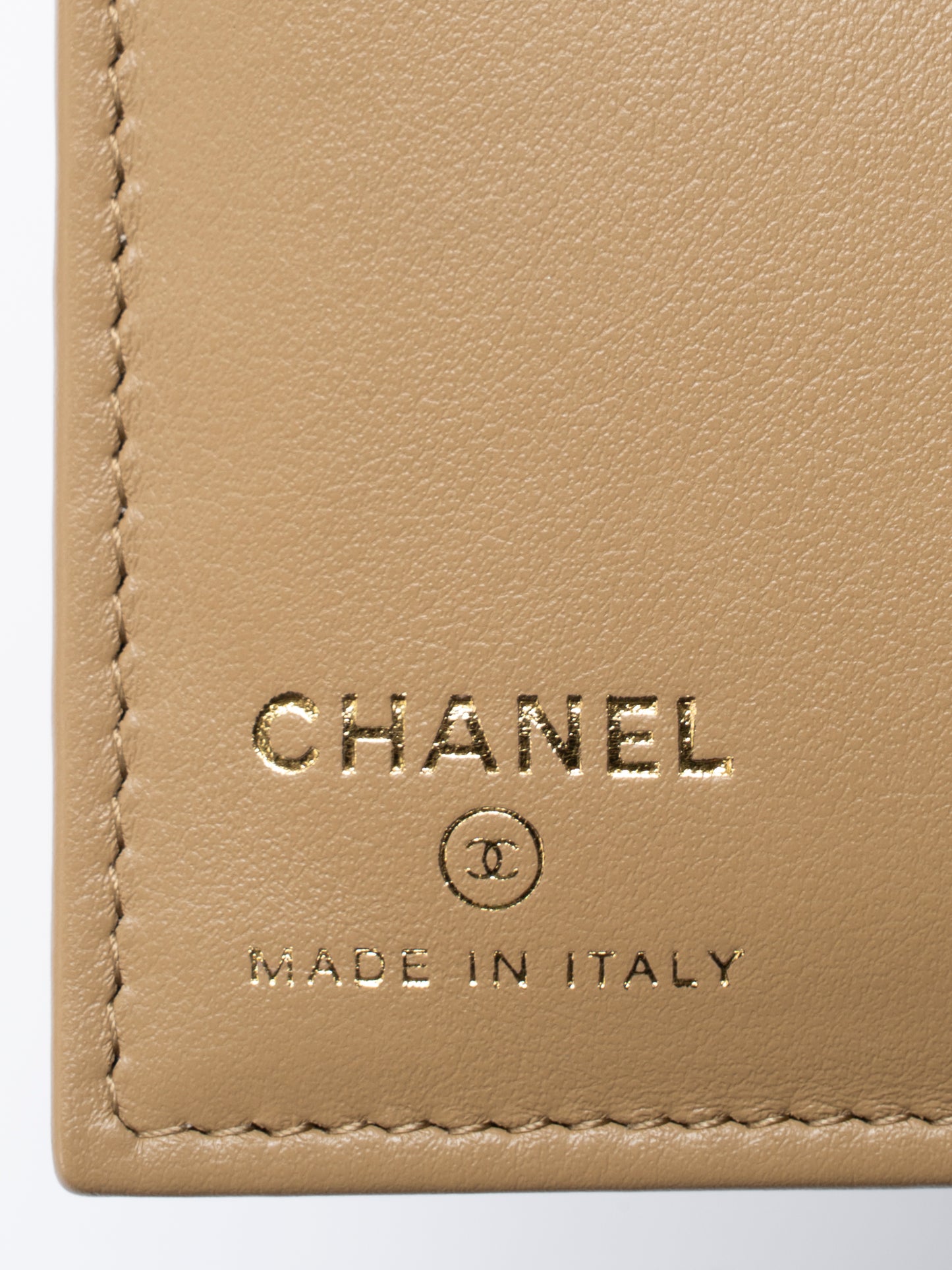 シャネル ココマーク 財布 ランダムシリアル キャビアスキン ベージュ ゴールド金具