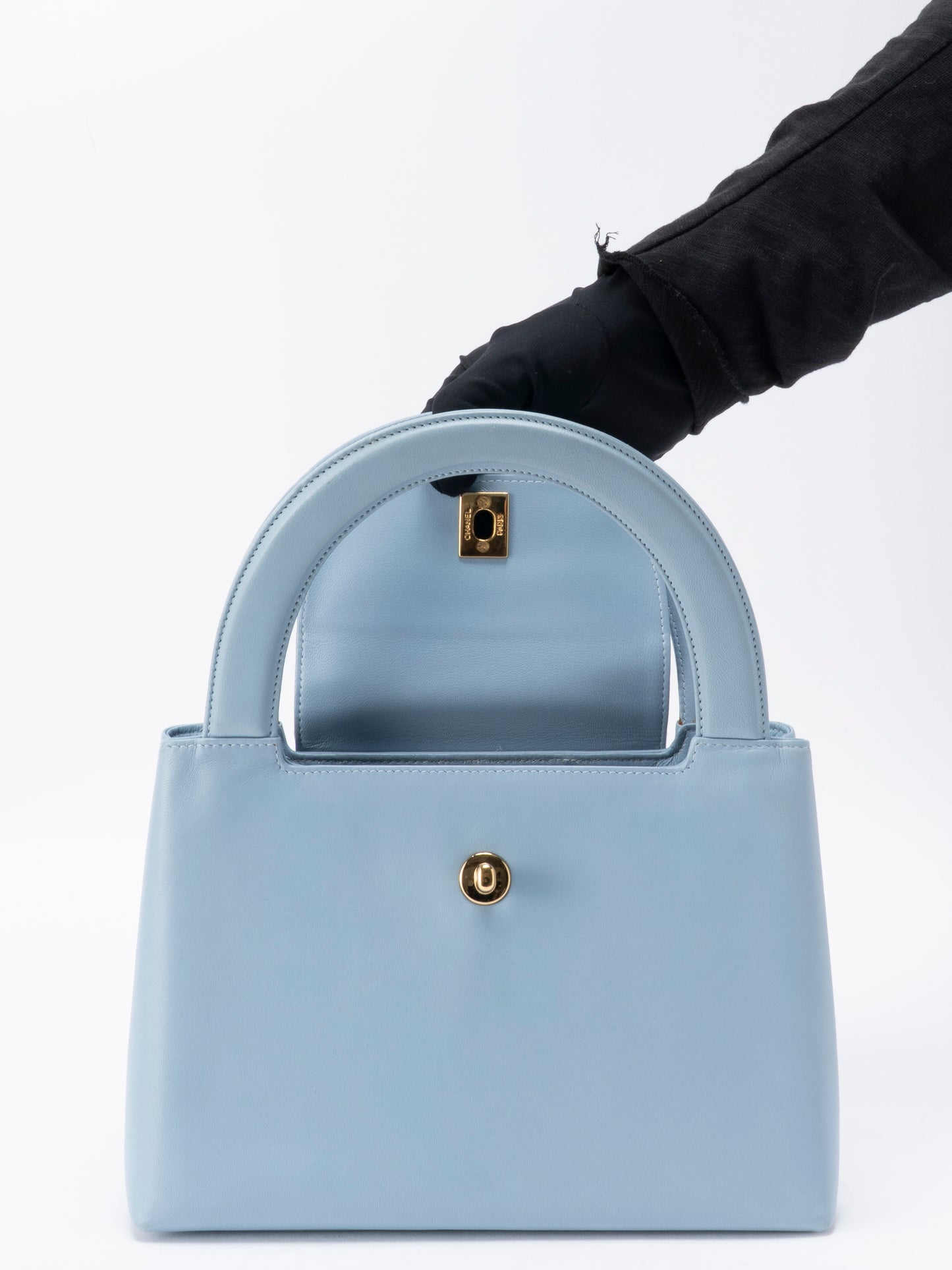 シャネル ココマーク ハンドバッグ ラムスキン ライトブルー ゴールド金具