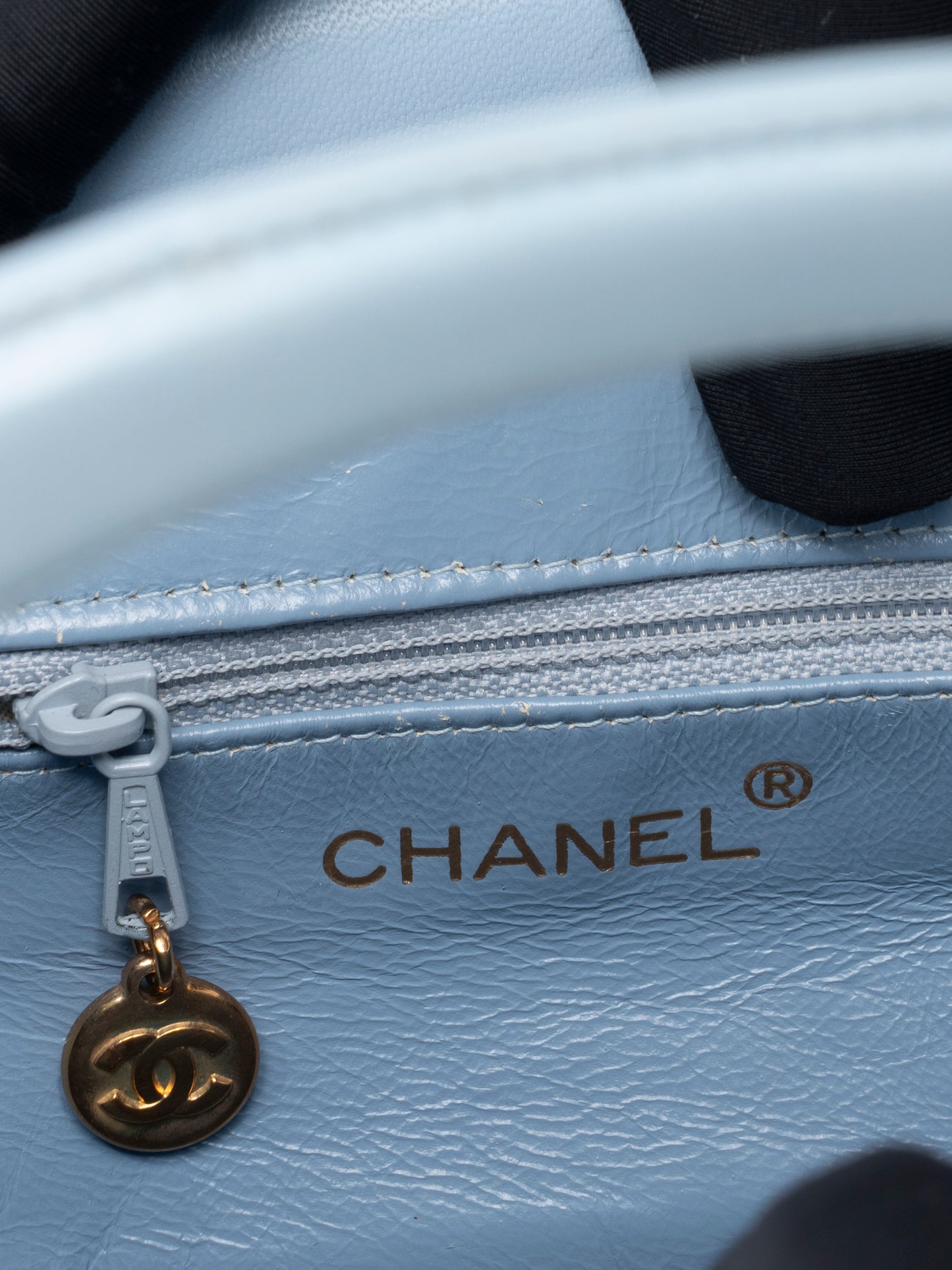 シャネル ココマーク ハンドバッグ ラムスキン ライトブルー ゴールド金具