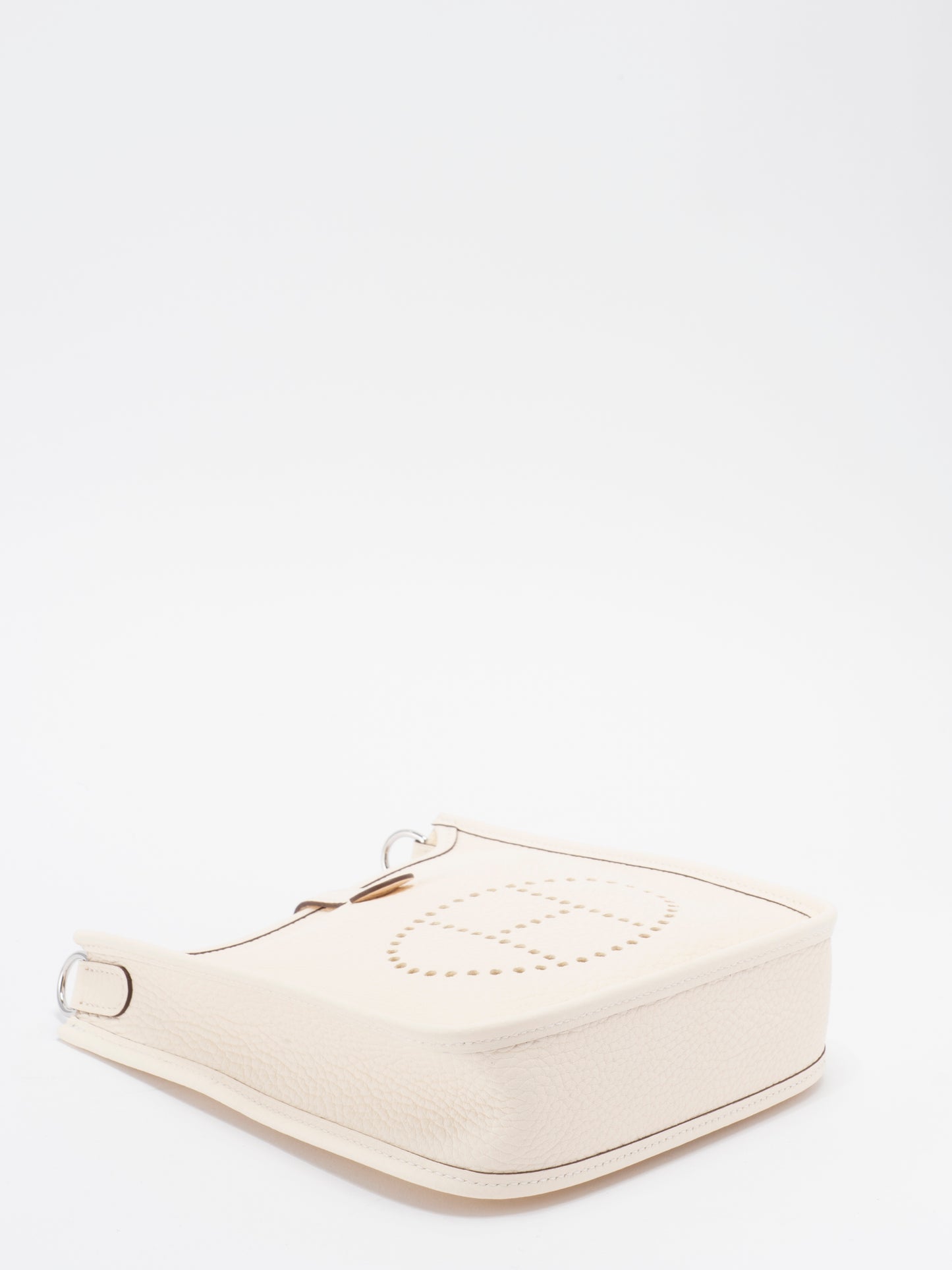 エルメス エブリンTPM ショルダーバッグ K刻:2025年 トリヨンクレマンス ナタ シルバー金具 新品