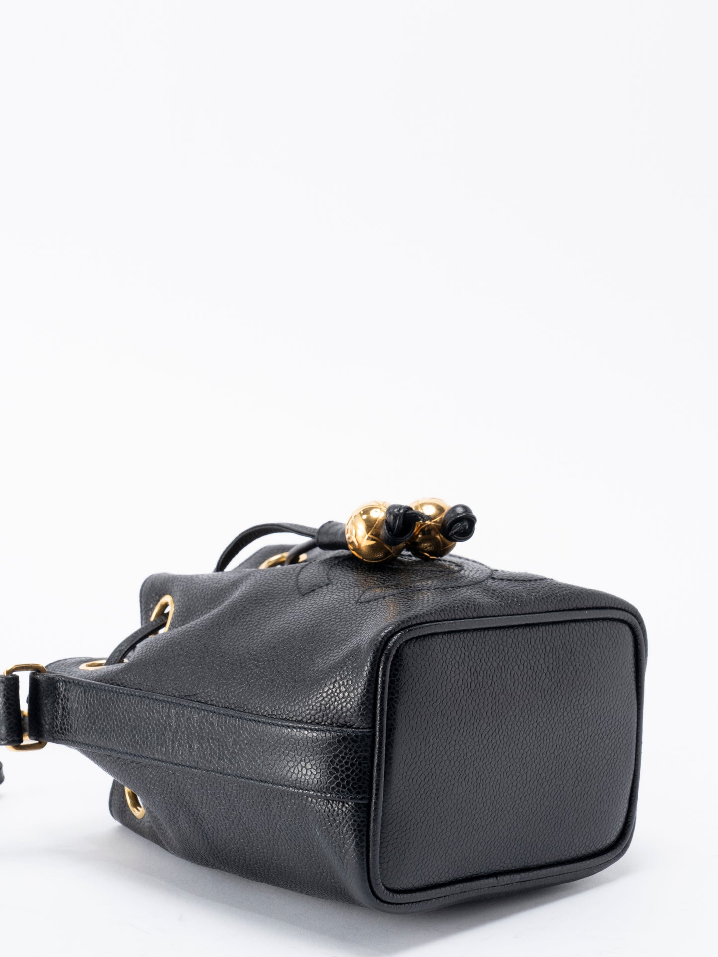 シャネル デカココ 巾着 チェーンショルダーバッグ キャビアスキン ブラック ゴールド金具