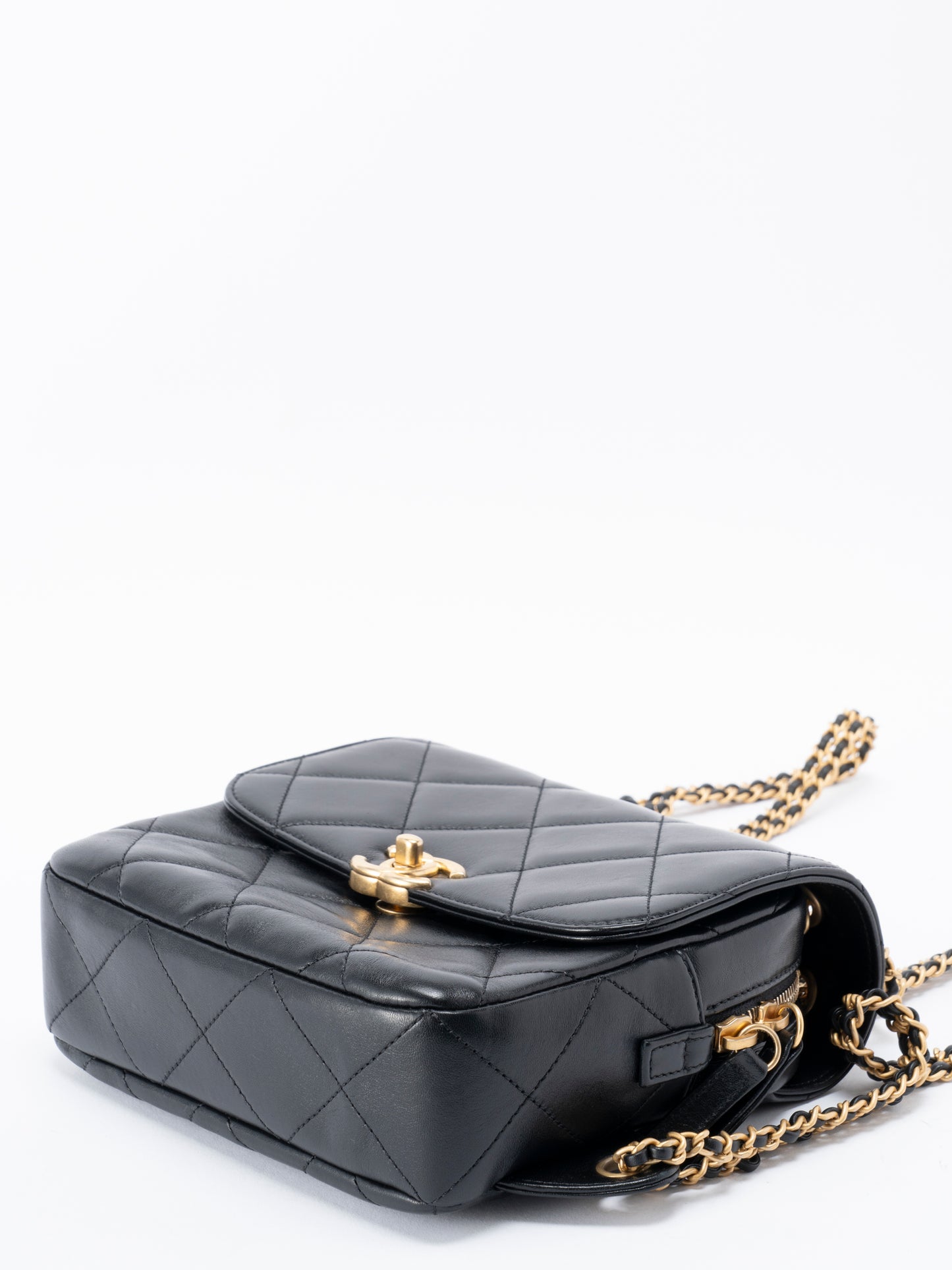 シャネル マトラッセ シリアルプレート 2WAYチェーンリュックサック ラムスキン ブラック ゴールド金具