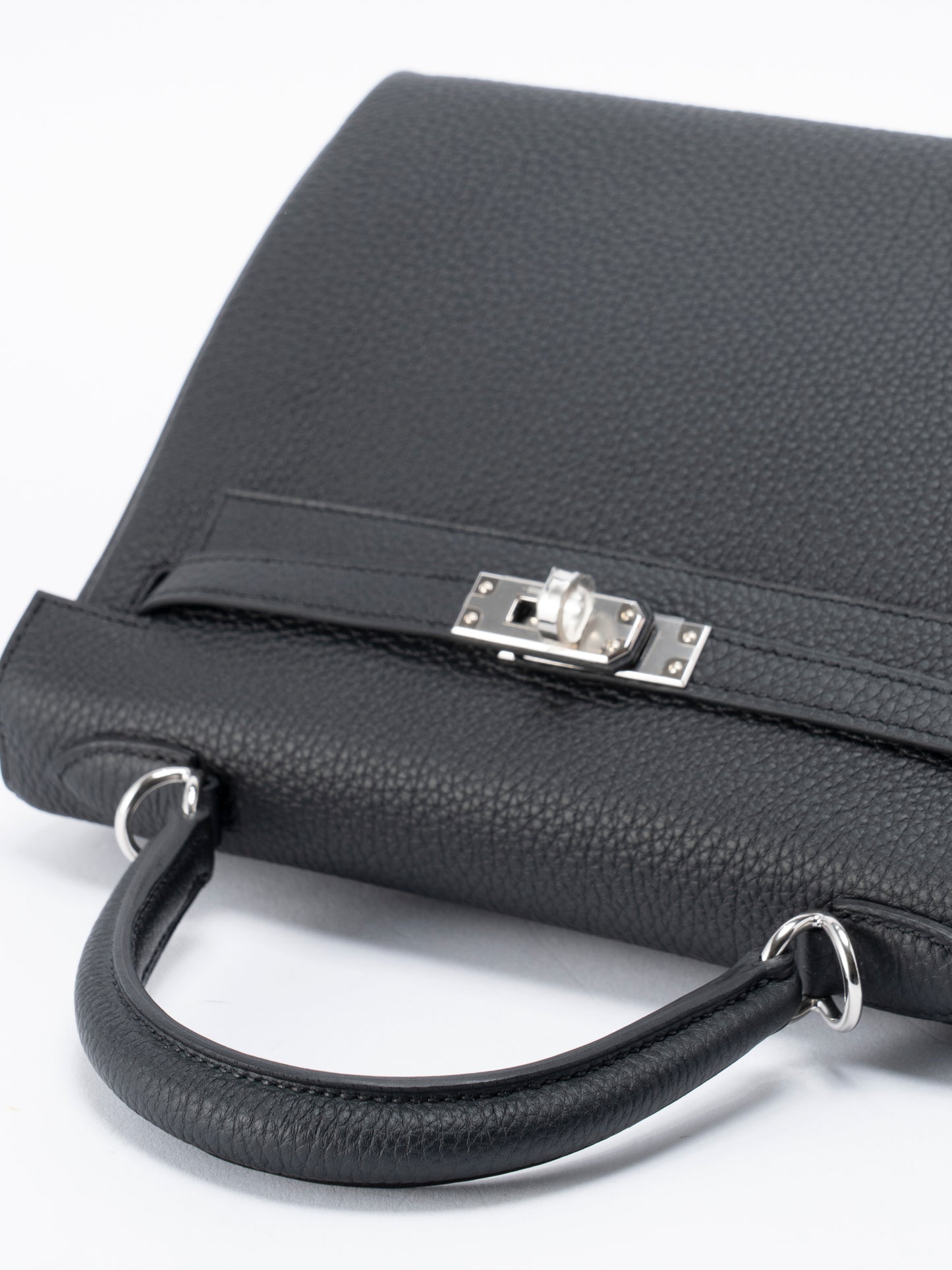 エルメス ケリー25 ハンドバッグ K刻:2025年 トゴ ブラック シルバー金具 新品