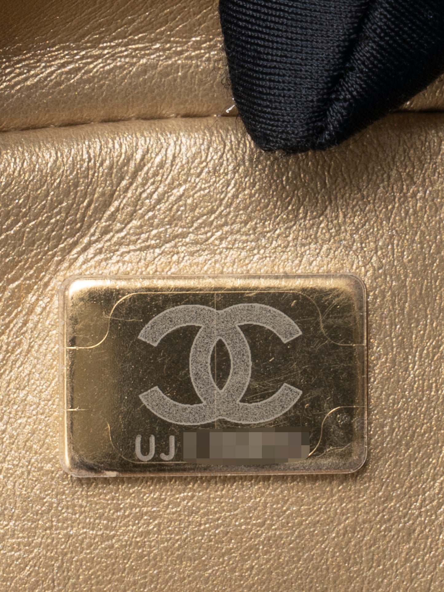 シャネル マトラッセ シリアルプレート 2WAYチェーンリュックサック ラムスキン ブラック ゴールド金具