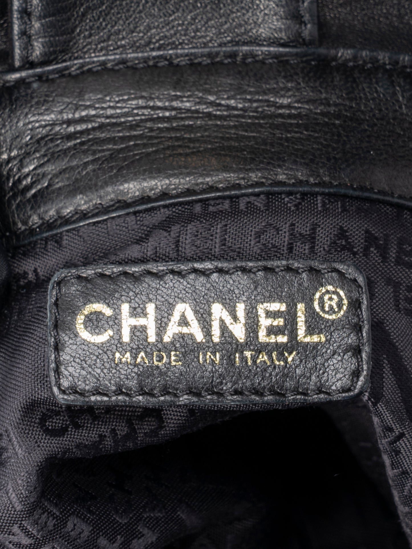 シャネル ココマーク チェーンショルダーバッグ スエード ブラック ゴールド金具