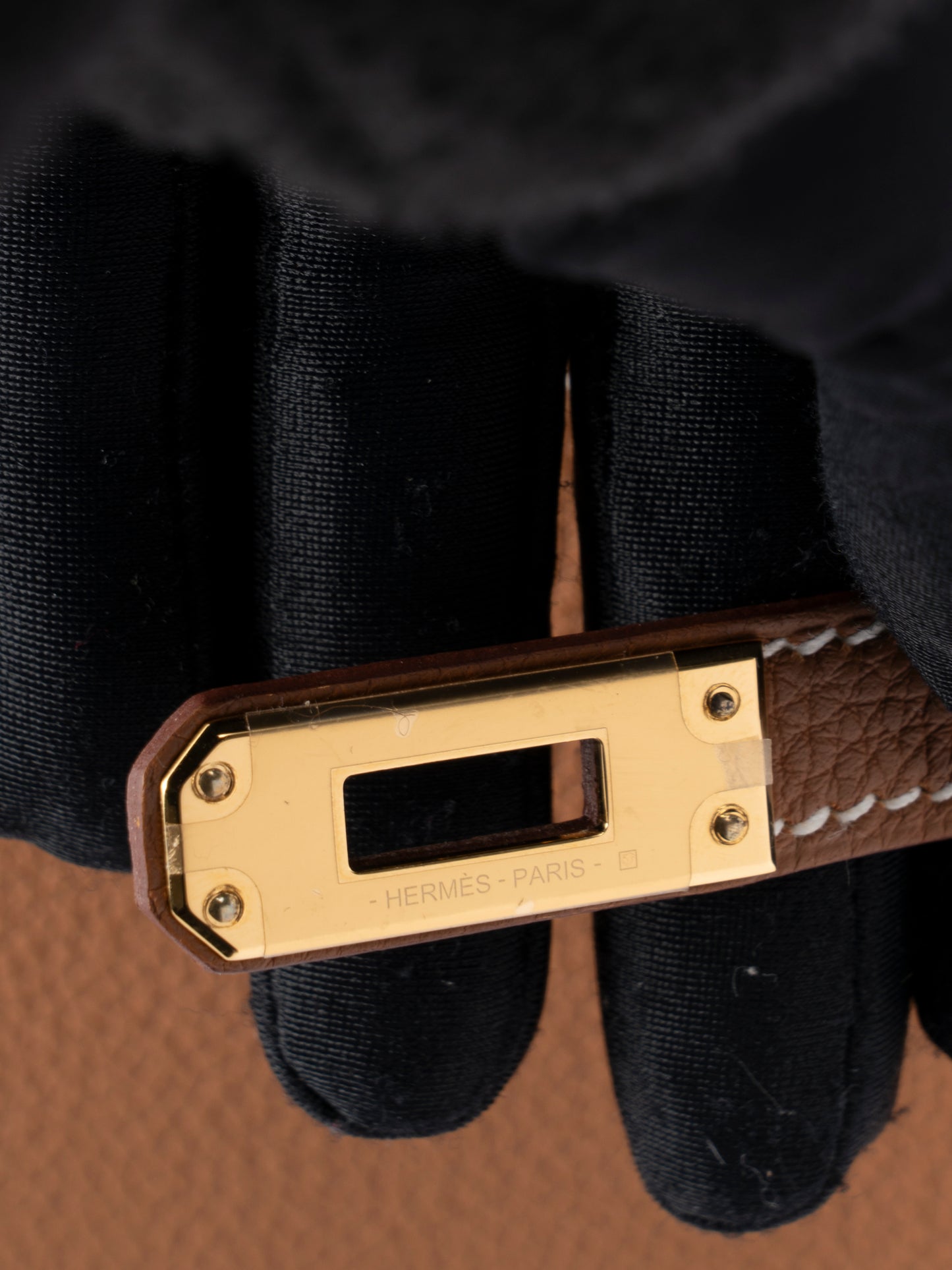 エルメス ケリー25 ハンドバッグ B刻:023年 トゴ ゴールド ゴールド金具 新品