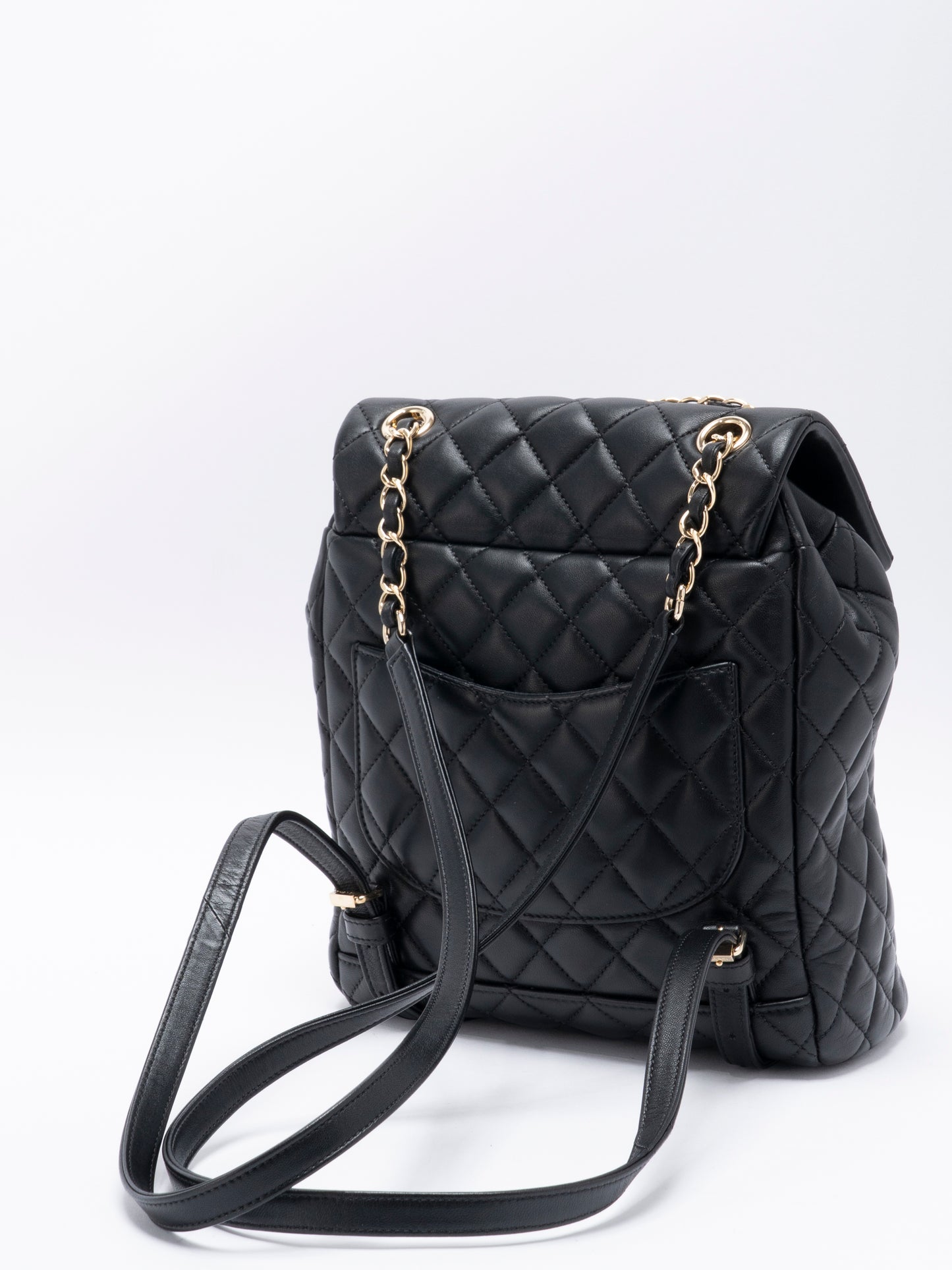 シャネル マトラッセ チェーンリュックサック ラムスキン ブラック ゴールド金具