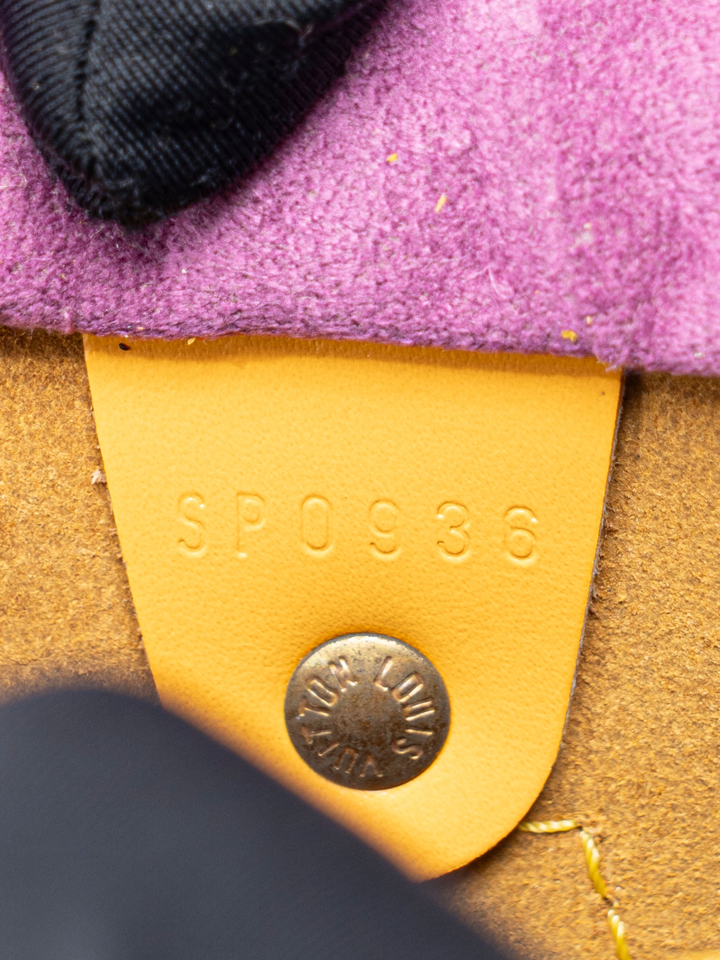 ルイ・ヴィトン M43019  スピーディ25 ハンドバッグ エピ イエロー ゴールド金具