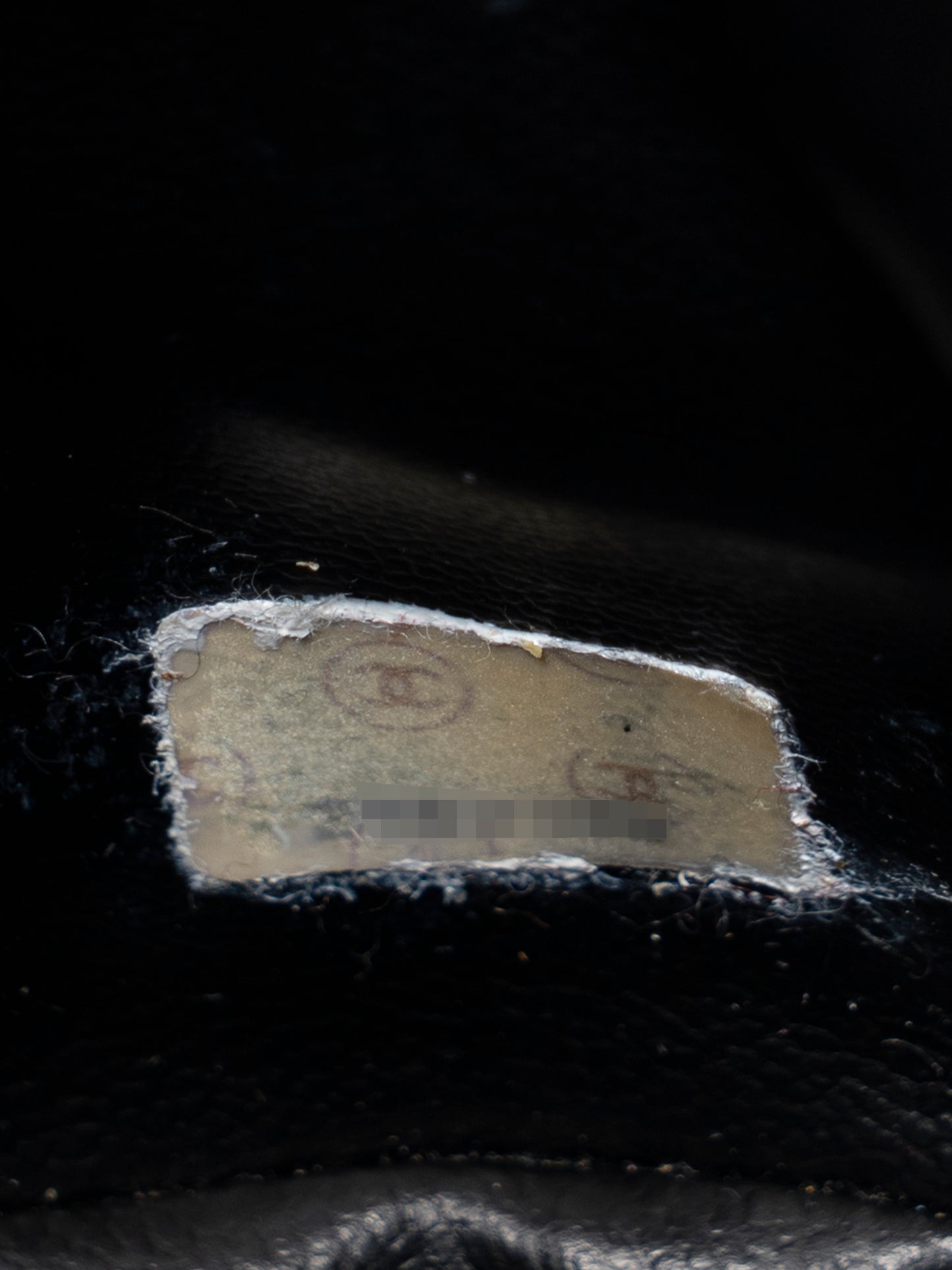 シャネル トリプルココ チェーンショルダーバッグ キャビアスキン ブラック ゴールド金具